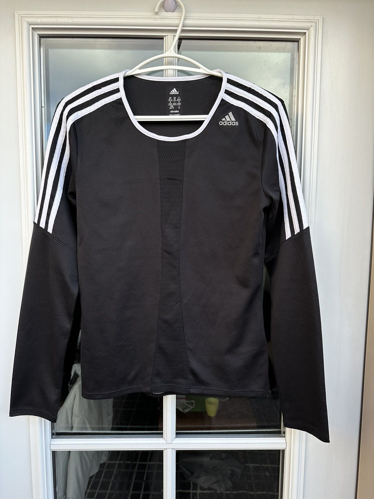 Adidas Vintage Adidas Striped logo long sleeve climalite t-shirt Size US S / EU 44-46 / 1 - 2 Thumbnail