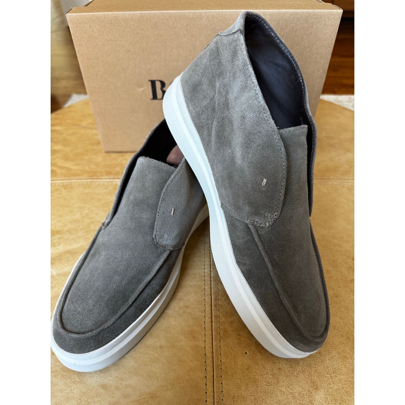 Boggi Boggi suede desert boot, excellent, size 12 (EU45) Size US 12 / EU 45 - 6 Thumbnail