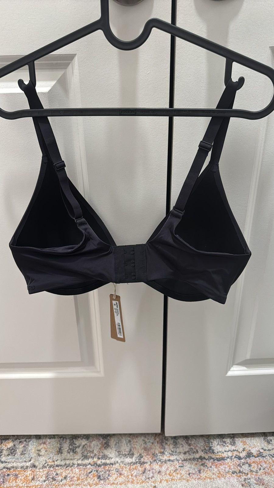 SKIMS Wireless Form Super Push Up Bra Size ONE SIZE - 2 Thumbnail