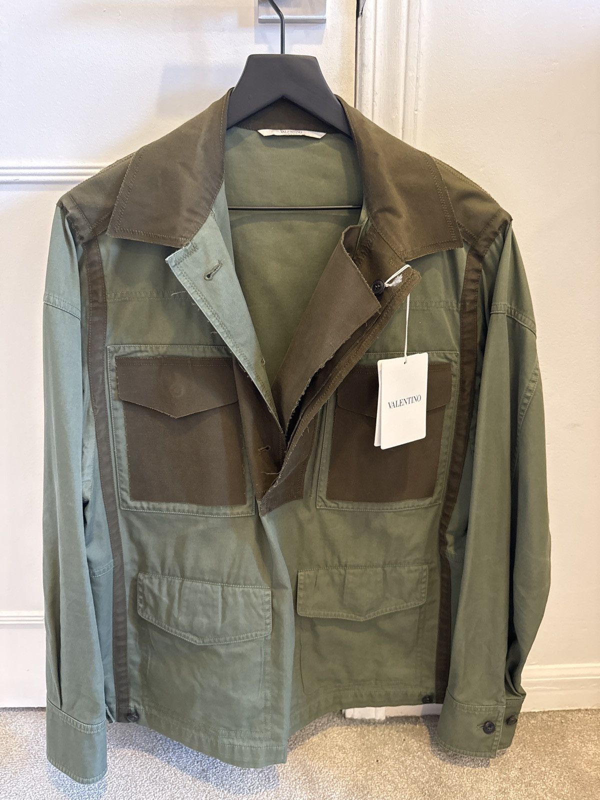 Valentino Valentino men’s over shirt Size US M / EU 48-50 / 2 - 1 Thumbnail