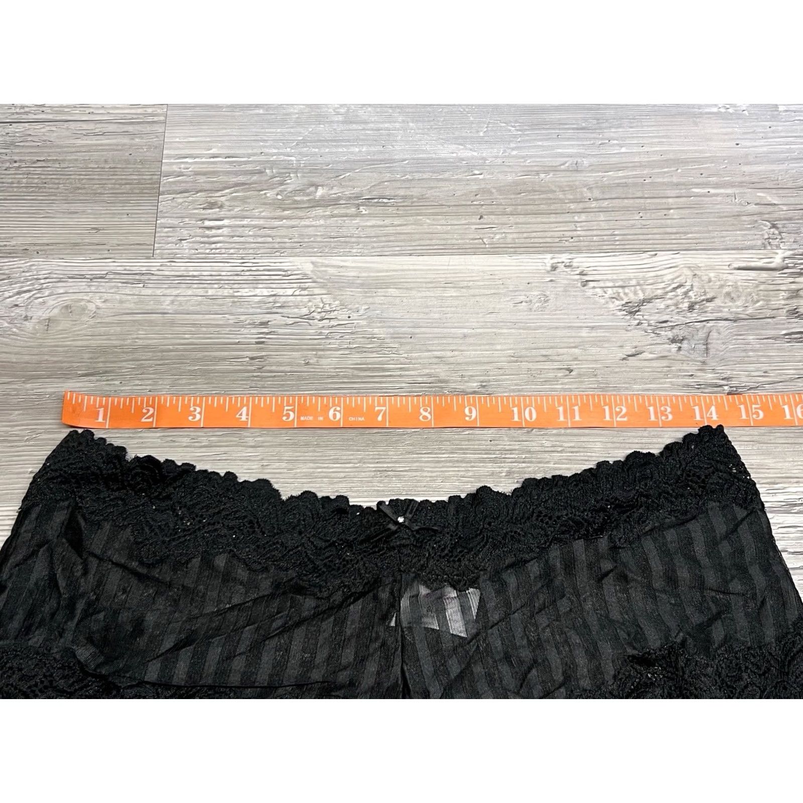 Vintage VINTAGE Whimsy Bikini Hip Hugger Panties Black 8 XL Lace Trim Sheer Nylon Lycra Spandex Womens, 80s? Size 30" / US 8 / IT 44 - 7 Thumbnail