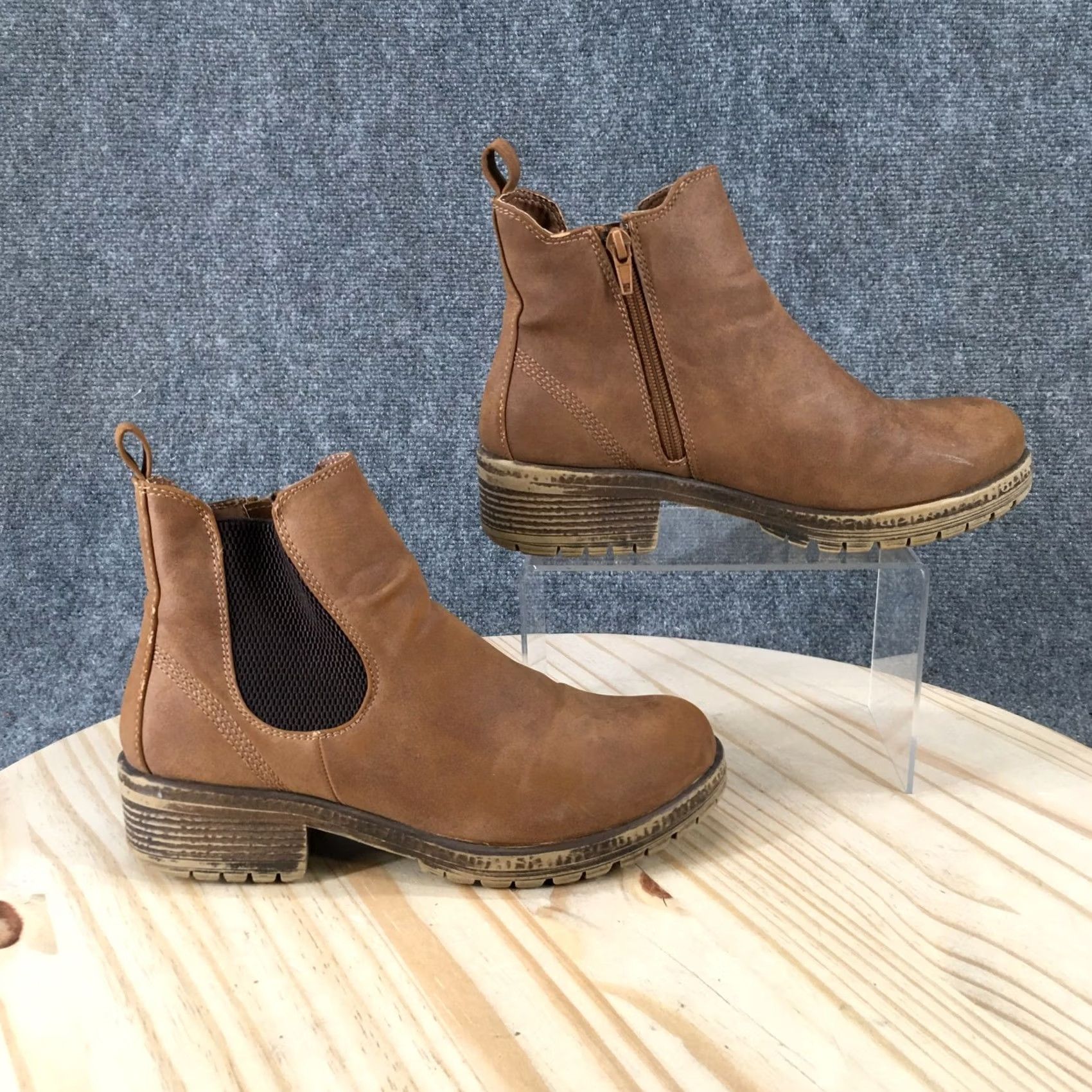 Vintage Maurices Boots Womens 8 M Chelsea Brown Leather Pull On Round Toe Block Heels Shoes Size US 8 / IT 38 - 2 Thumbnail