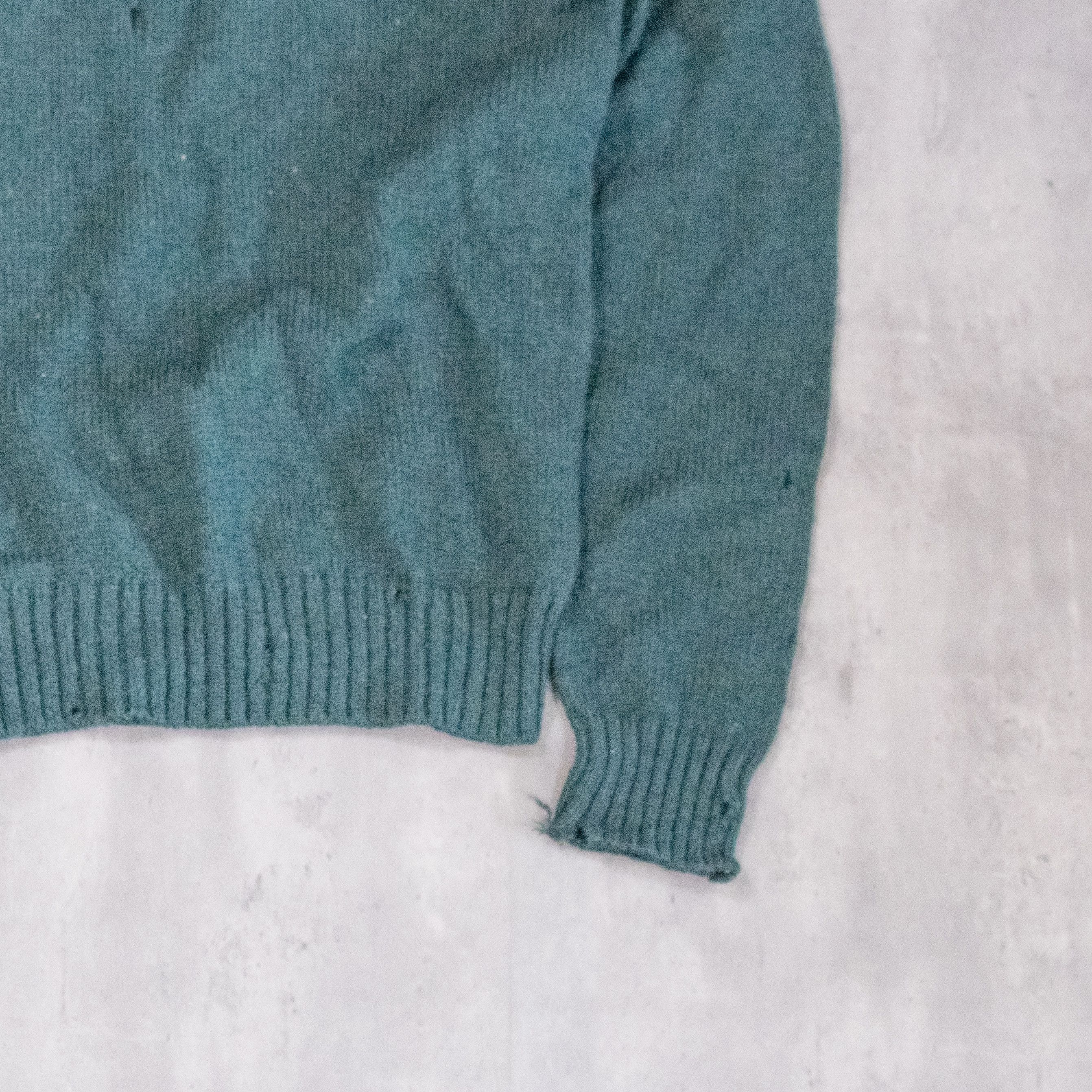 Vintage Vintage 1990's Distressed Green Kurt Cobin Style Crewneck Size US M / EU 48-50 / 2 - 5 Thumbnail