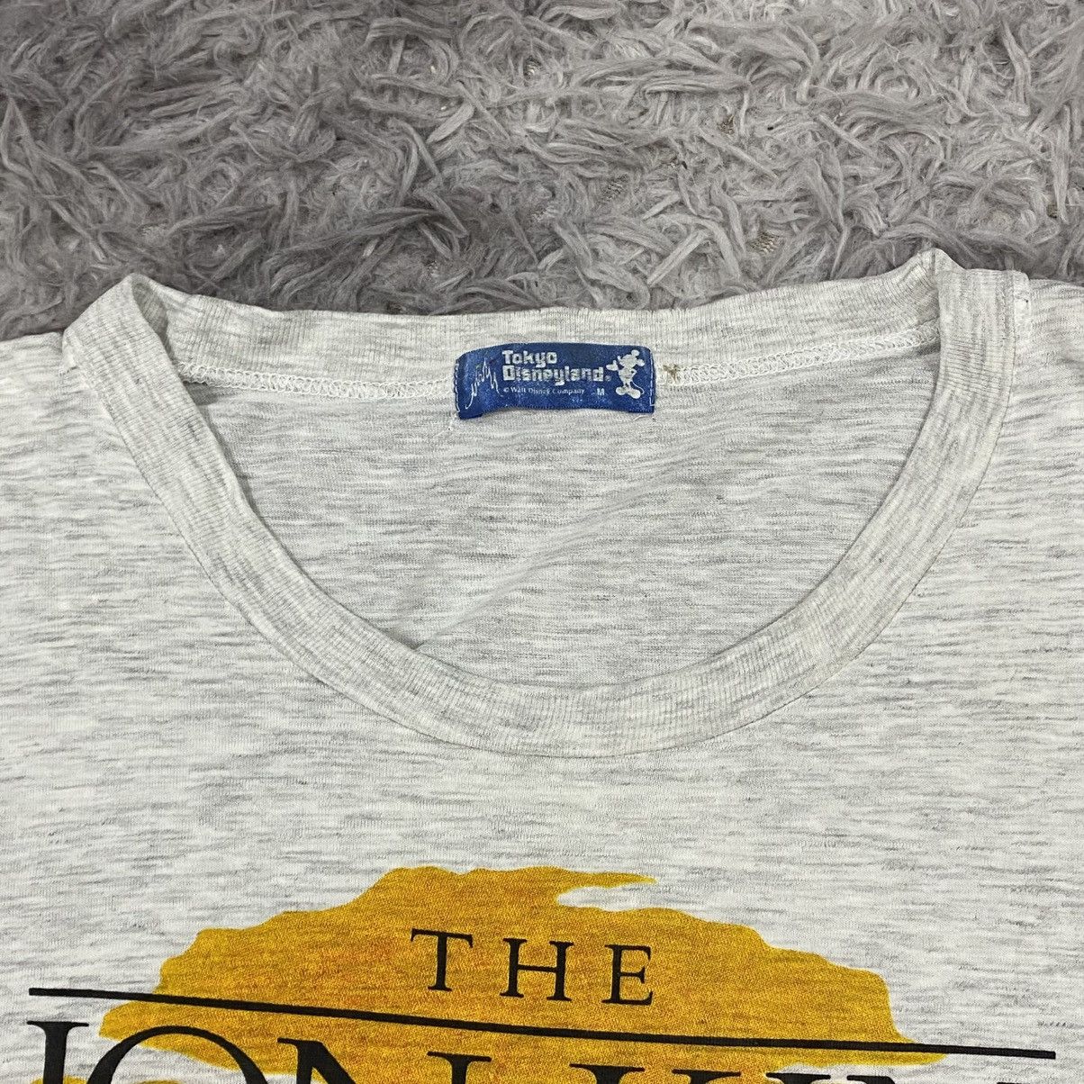 Disney × Vintage Vintage movie the lion king film Size US M / EU 48-50 / 2 - 4 Thumbnail