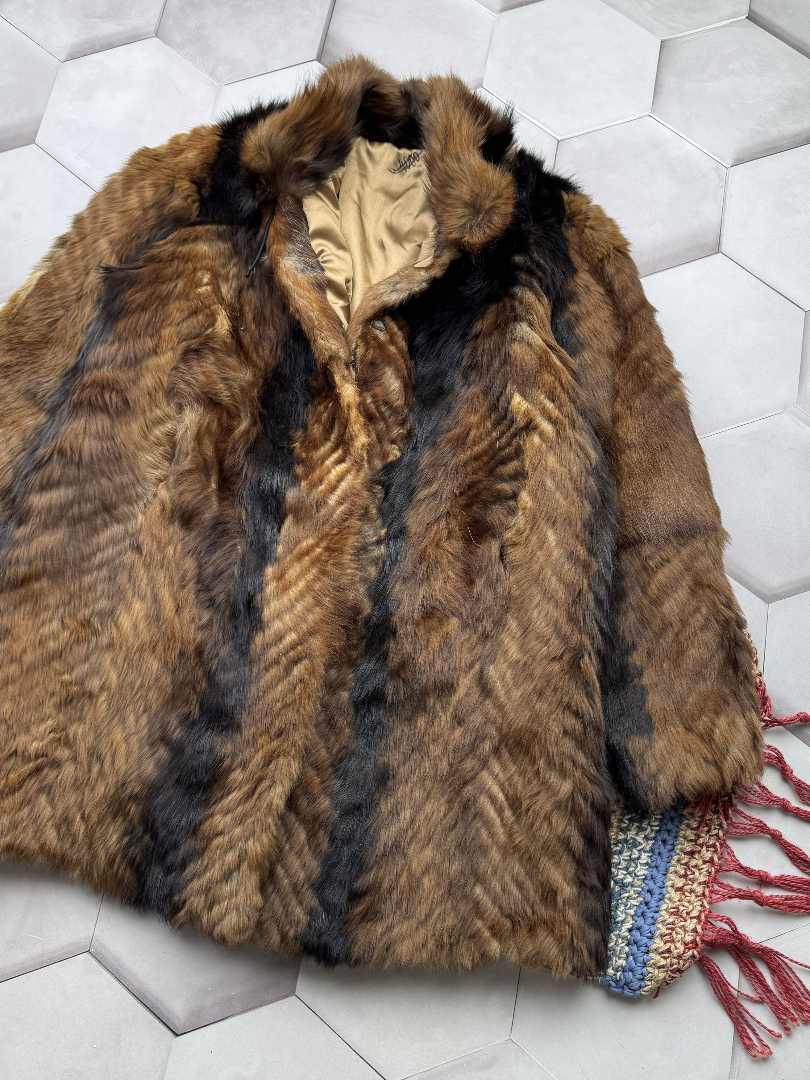 Japanese Brand Vintage Real Fur Coat (E4) Size L / US 10 / IT 46 - 3 Thumbnail