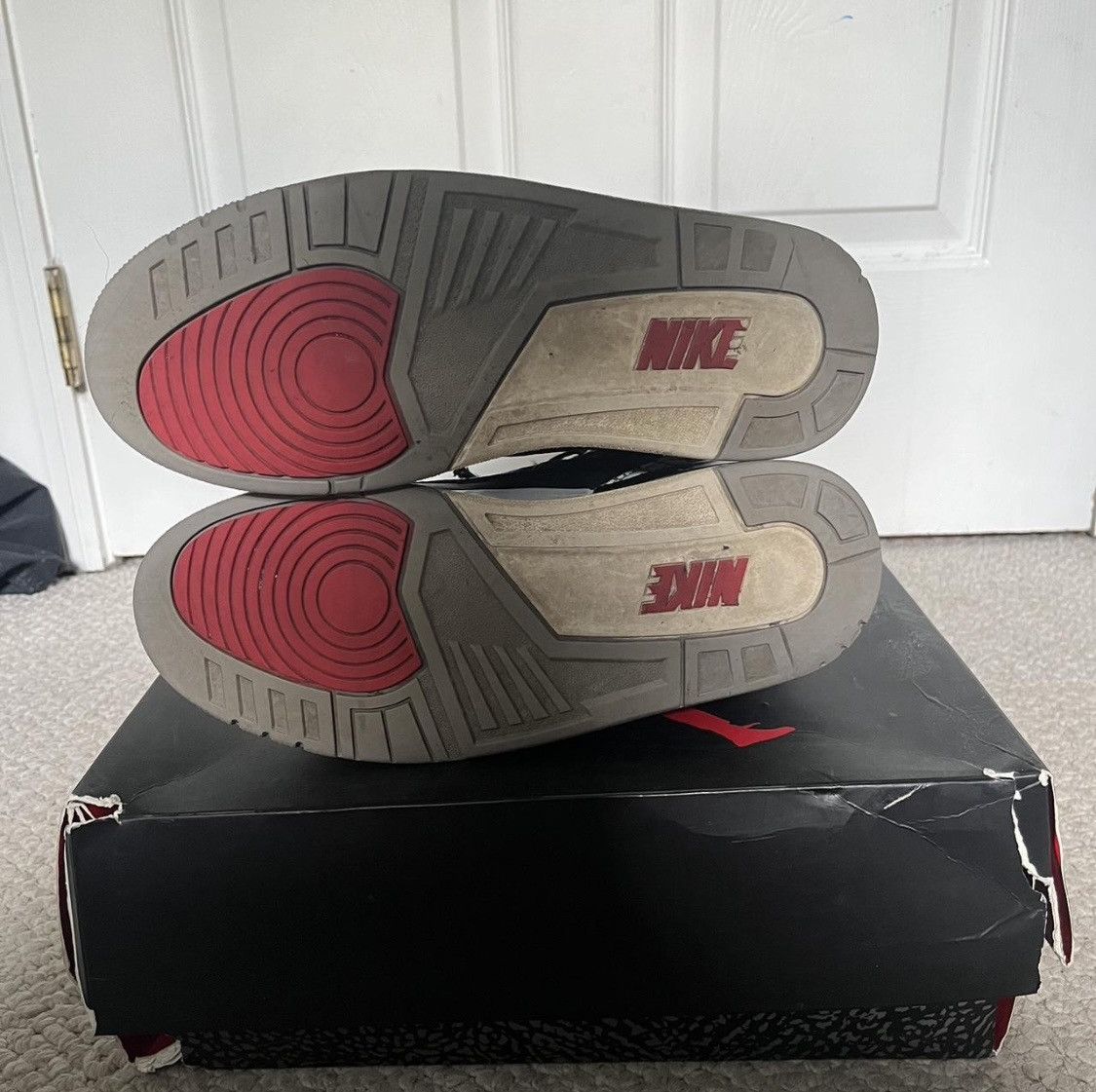 Jordan Brand Jordan 3 Black Cement Size US 8 / EU 41 - 5 Thumbnail