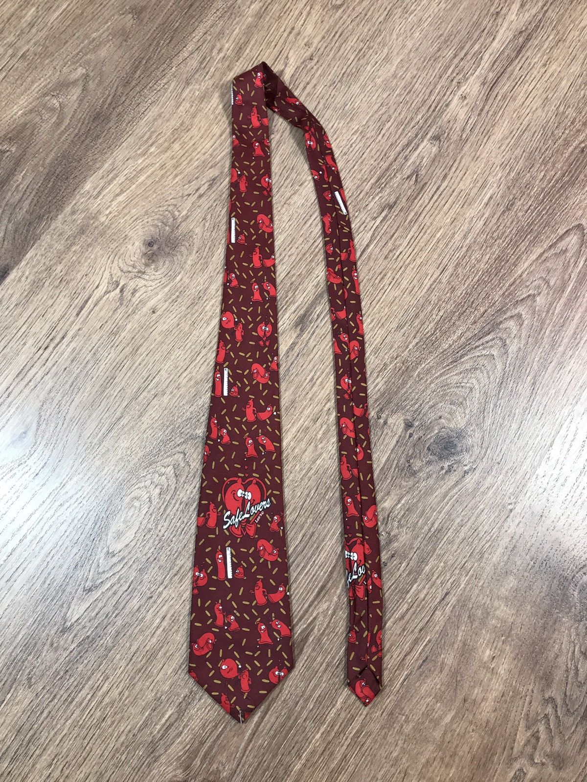 Vintage Funny Tie With Condoms Size ONE SIZE - 1 Thumbnail