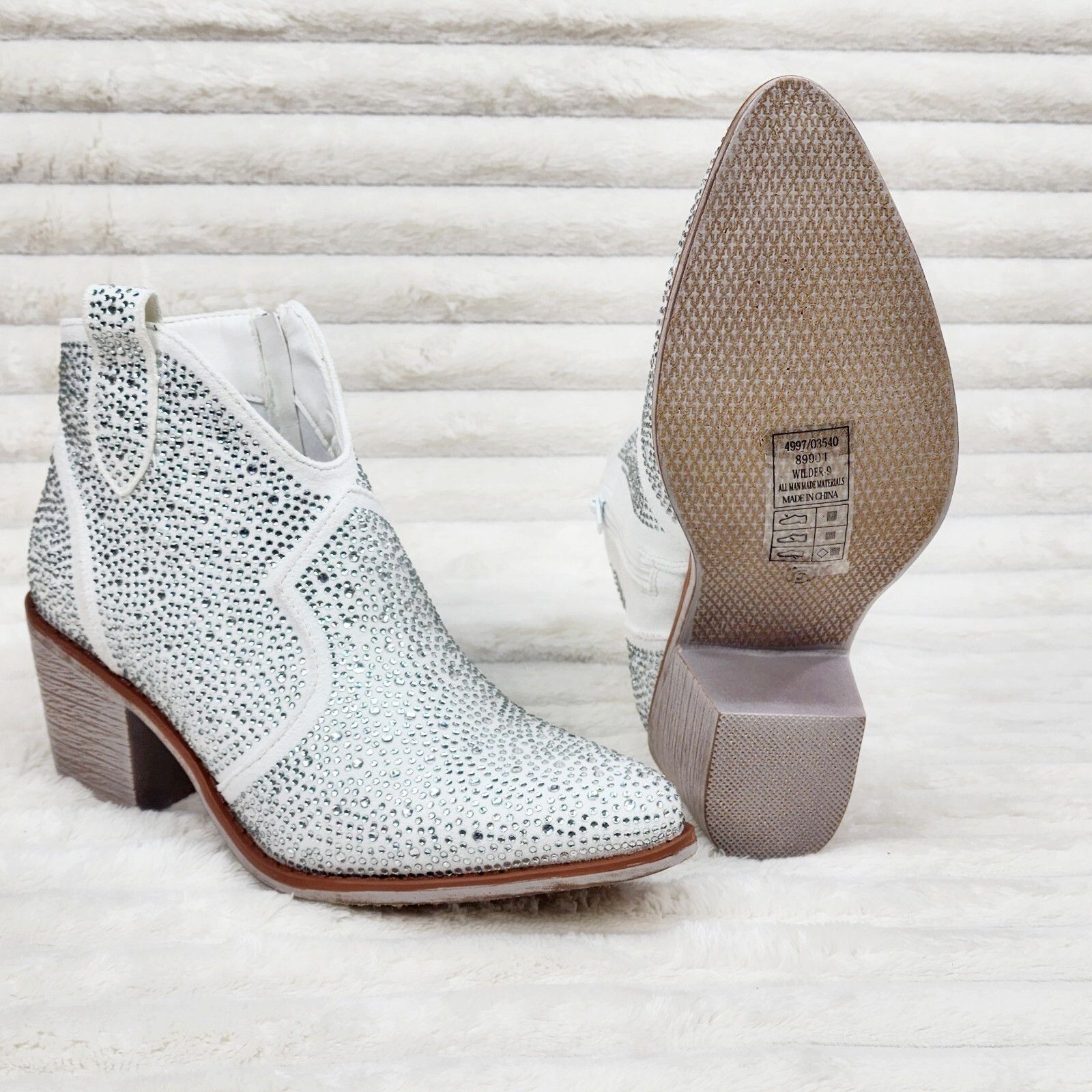 Other Wild Ones White Glamour Cowboy Rhinestone Cowgirl Ankle Boot Size US 7 / IT 37 - 4 Thumbnail
