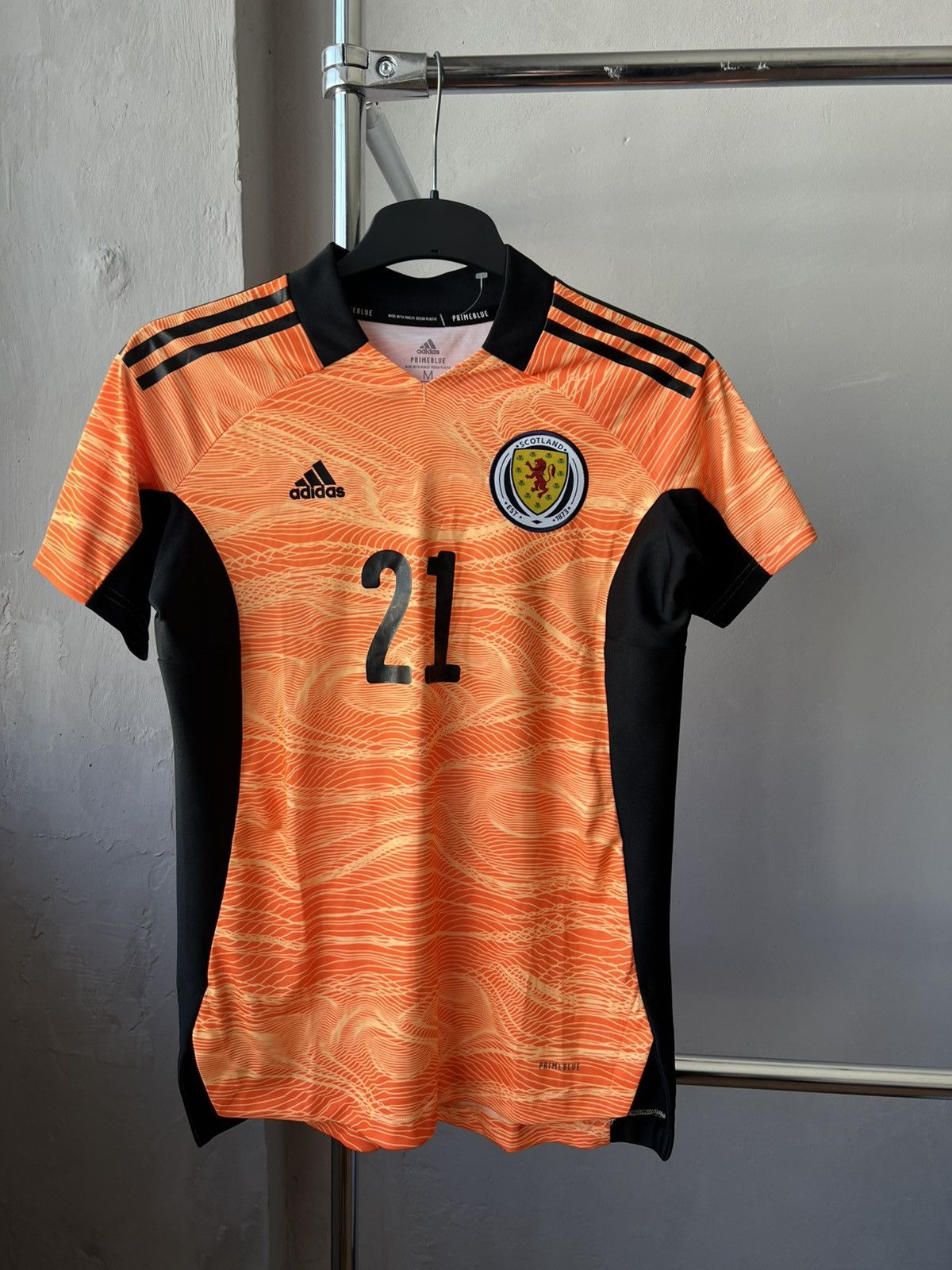 Adidas 2021 SCOTLAND #21 CUMINGS PLAYER ISSUED SOCCER JERSEY SHIRT Size M / US 6-8 / IT 42-44 - 4 Thumbnail