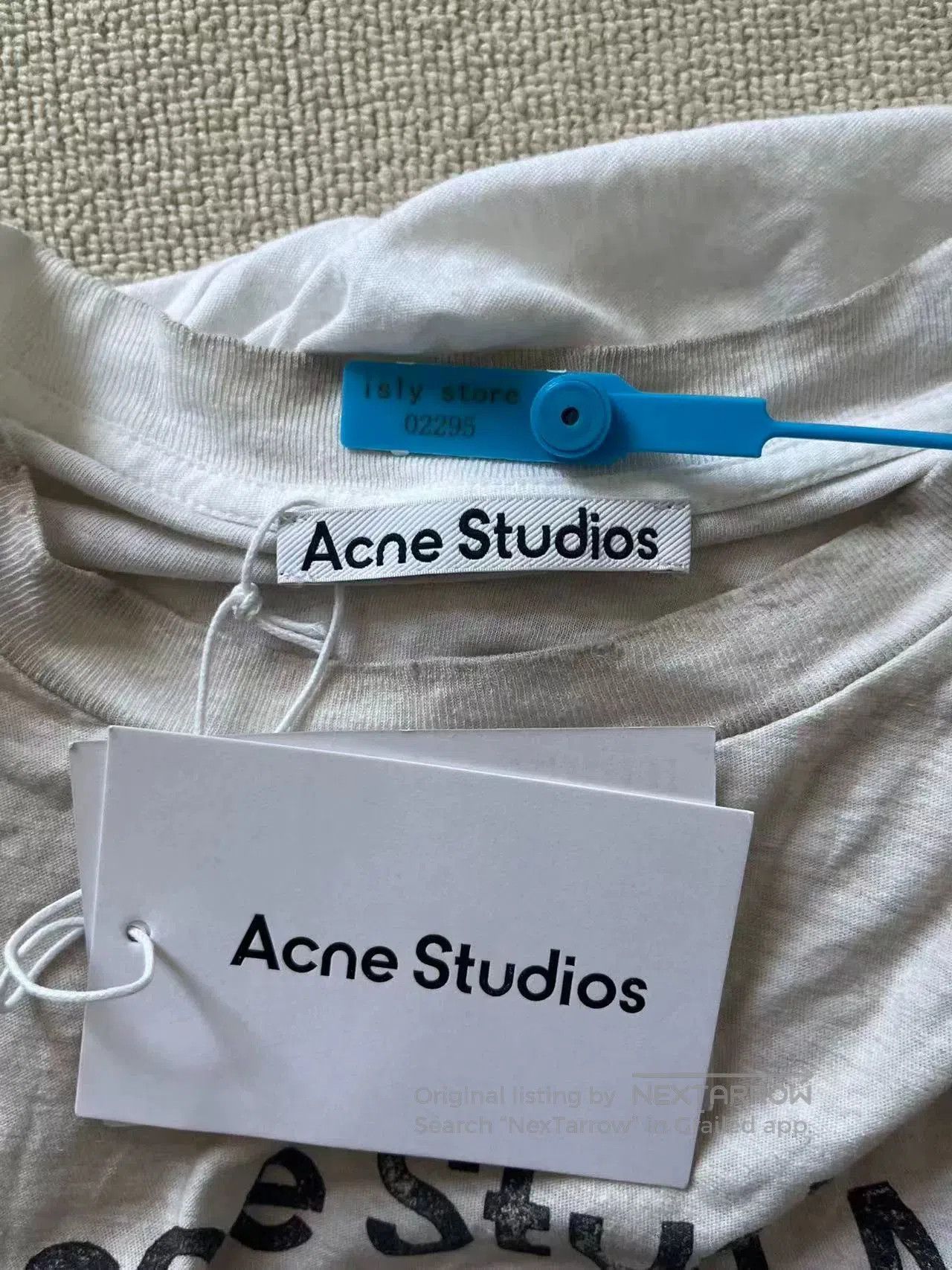 Acne Studios acne studios vintage logo oversized t. Size US S / EU 44-46 / 1 - 5 Thumbnail