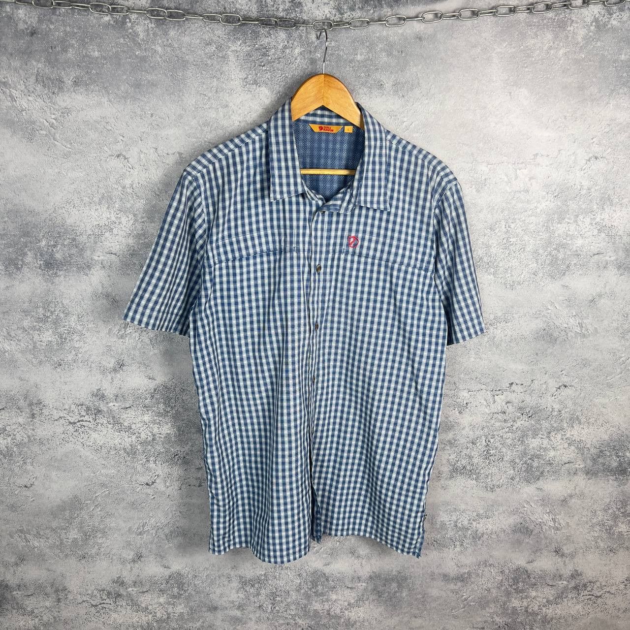Fjallraven Fjallraven Shirt Plaid Men's Size L Blue Short Sleeve` Size US L / EU 52-54 / 3 - 1 Thumbnail