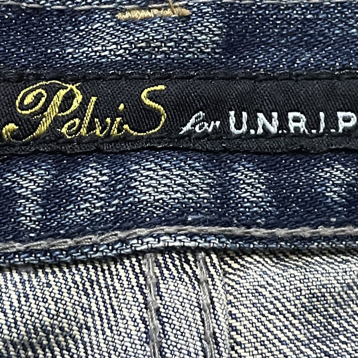 Japanese Brand × Le Grande Bleu (L.G.B.) × Vintage Rare Design Vintage Japanese Brand Pelvis Jeans 1990s Size US 31 - 10 Thumbnail