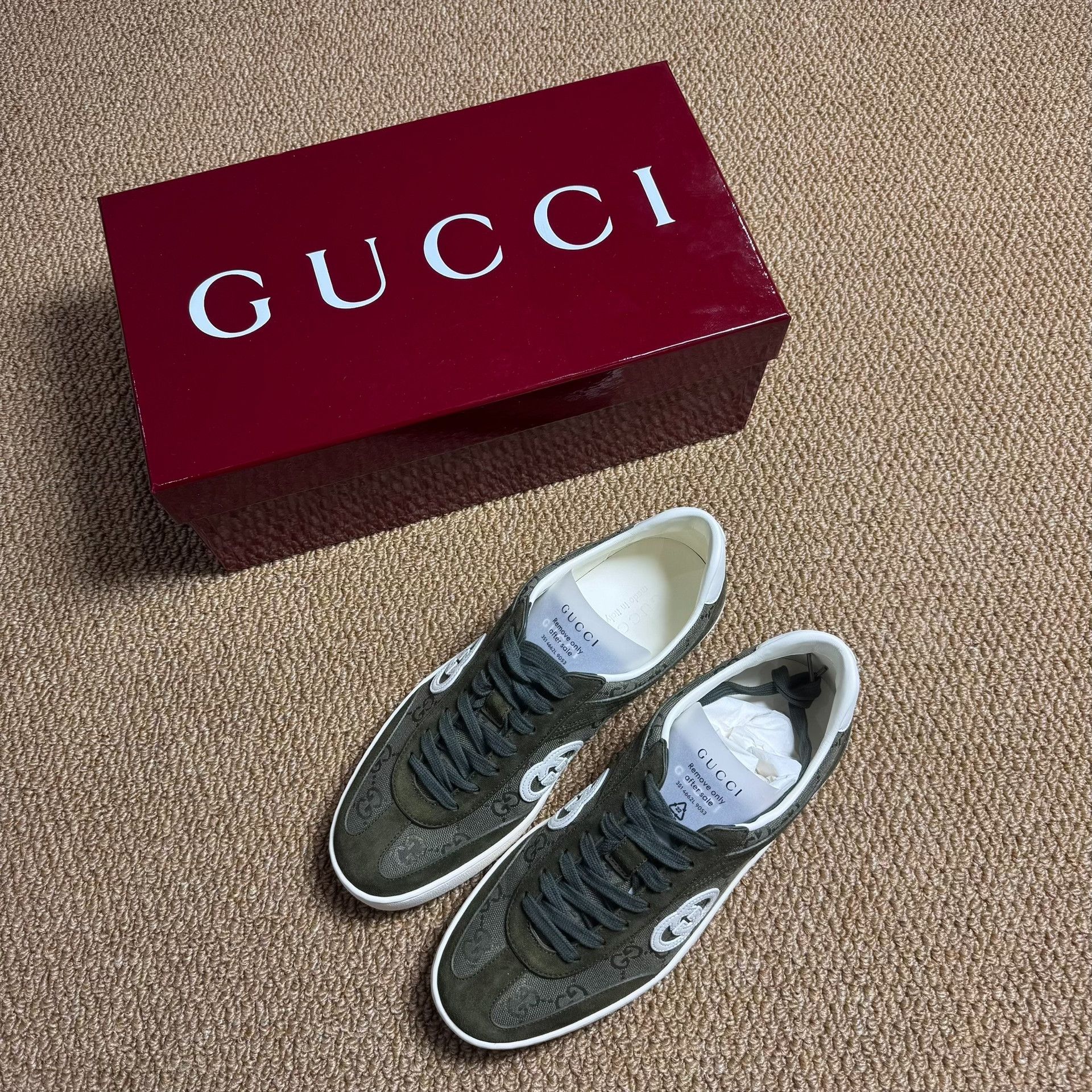 Gucci Gucci G75 Suede Low-Top Men's Green Sneakers Size US 9 / EU 42 - 1 Thumbnail