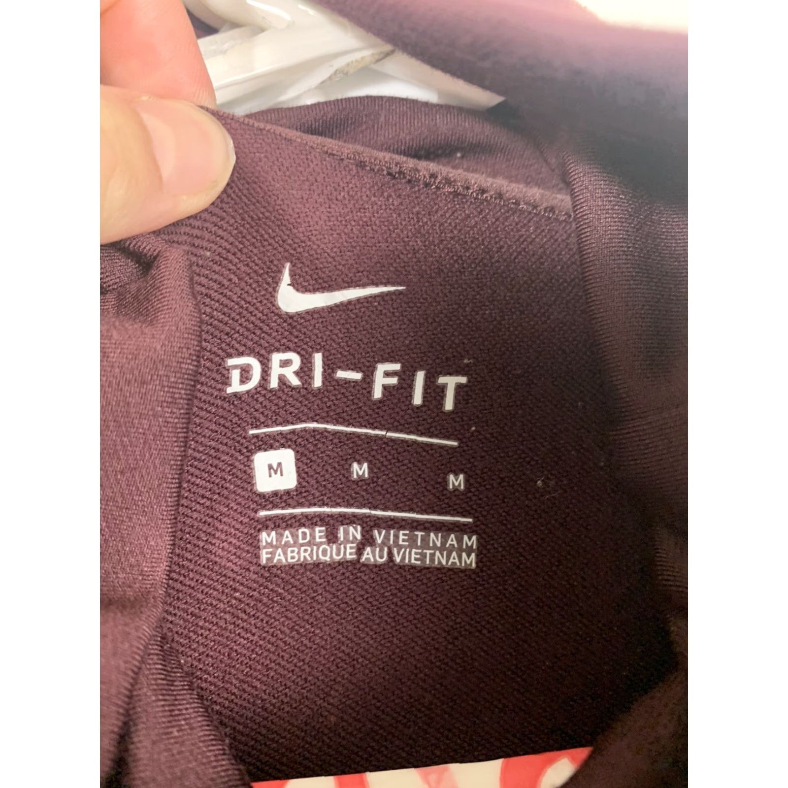 Nike VINTAGE Womens Medium Nike Mock Neck Dri Fit Pullover Long Sleeve Maroon Running Hoodie Size M / US 6-8 / IT 42-44 - 7 Thumbnail