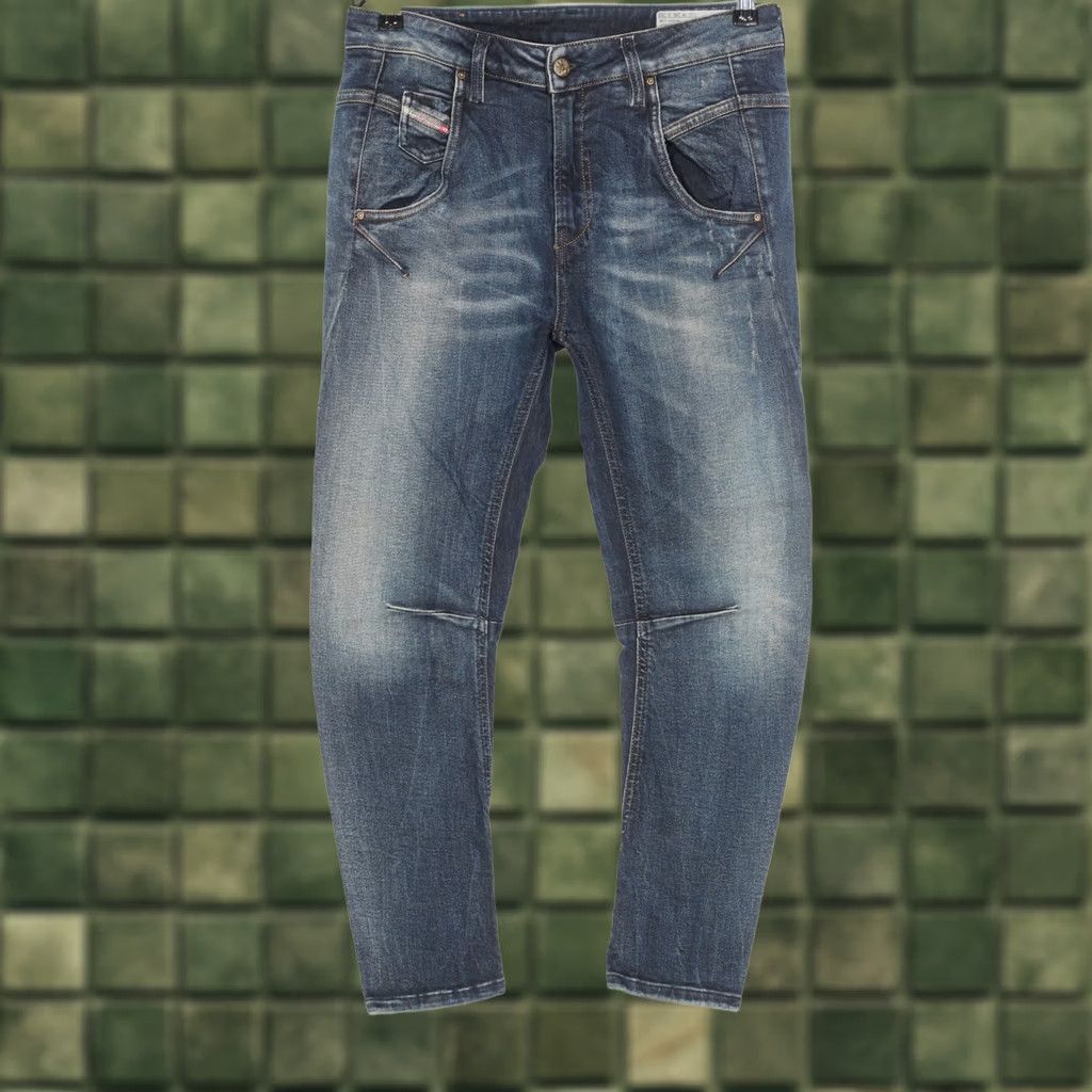 Diesel DIESEL FAYZA 0809G Stretch Jeans Women W26 L32 Inseam ~25" Relaxed Boyfriend Size 26" / US 2 / IT 38 - 1 Thumbnail