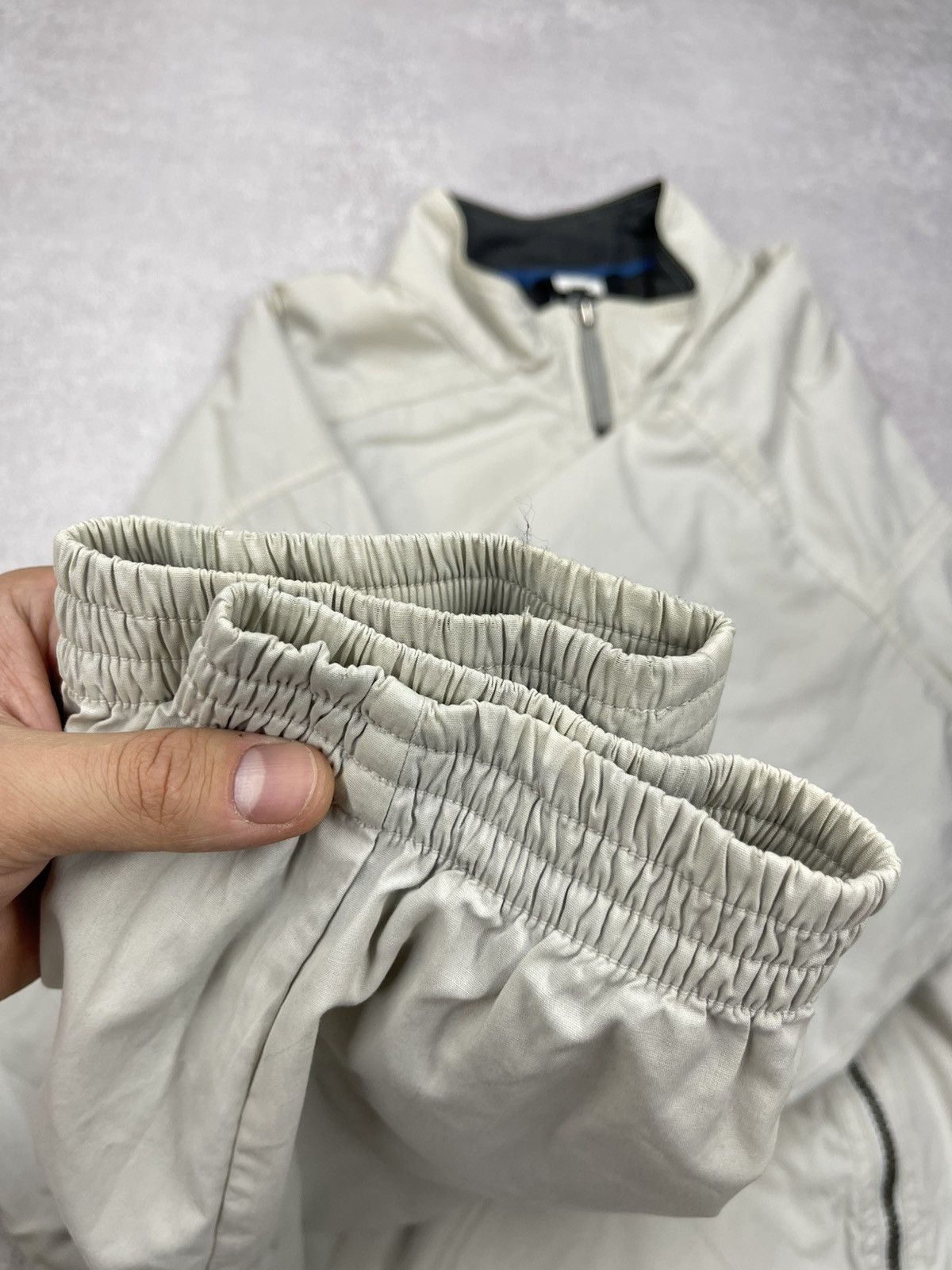 Nike Vintage Nike Jacket Beige Drill Big Logo y2K ACG TN Size US XL / EU 56 / 4 - 15 Thumbnail