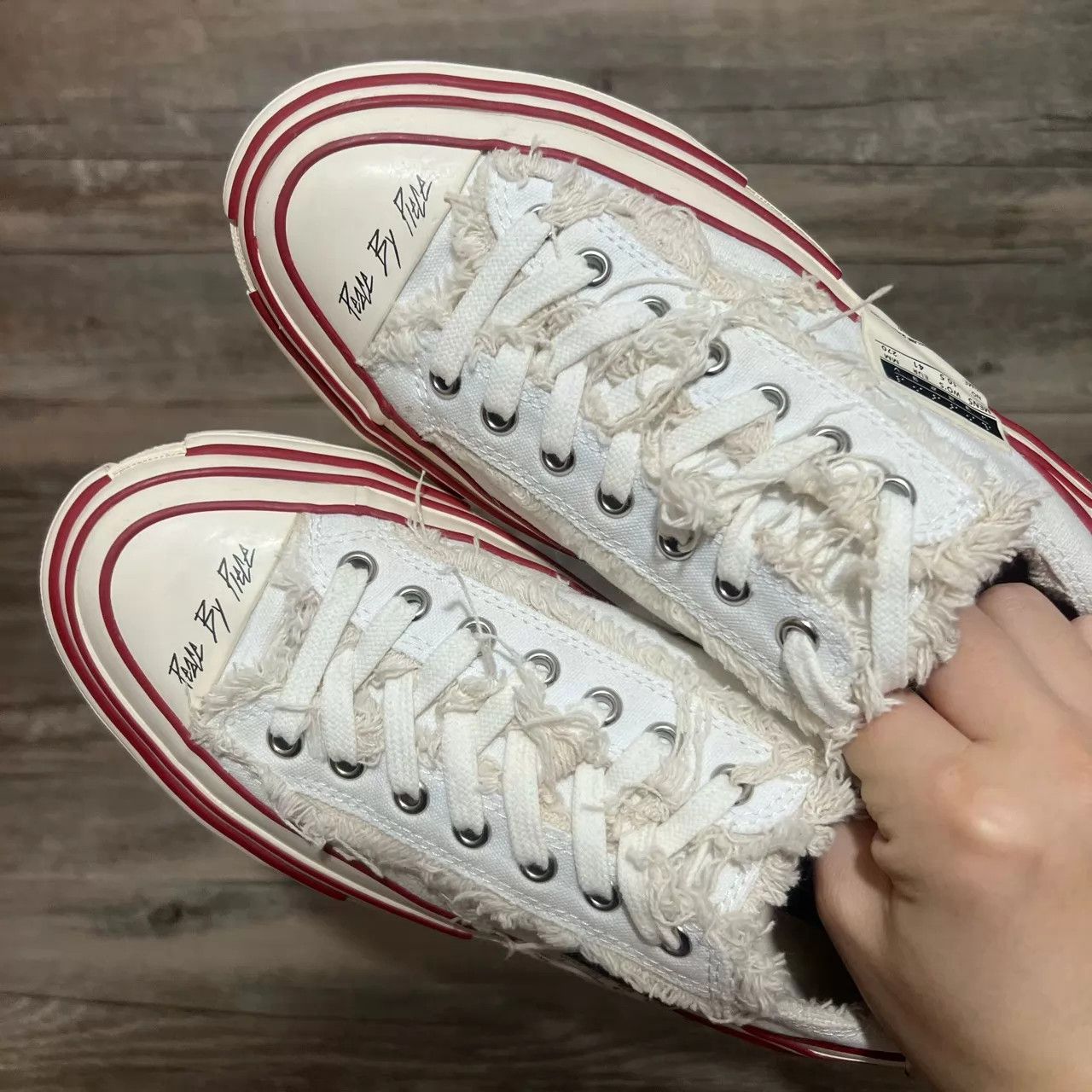 xVESSEL xVESSEL G.O.P. Lows Low-Top Sneaker White/Red 41 Size US 8 / EU 41 - 5 Thumbnail