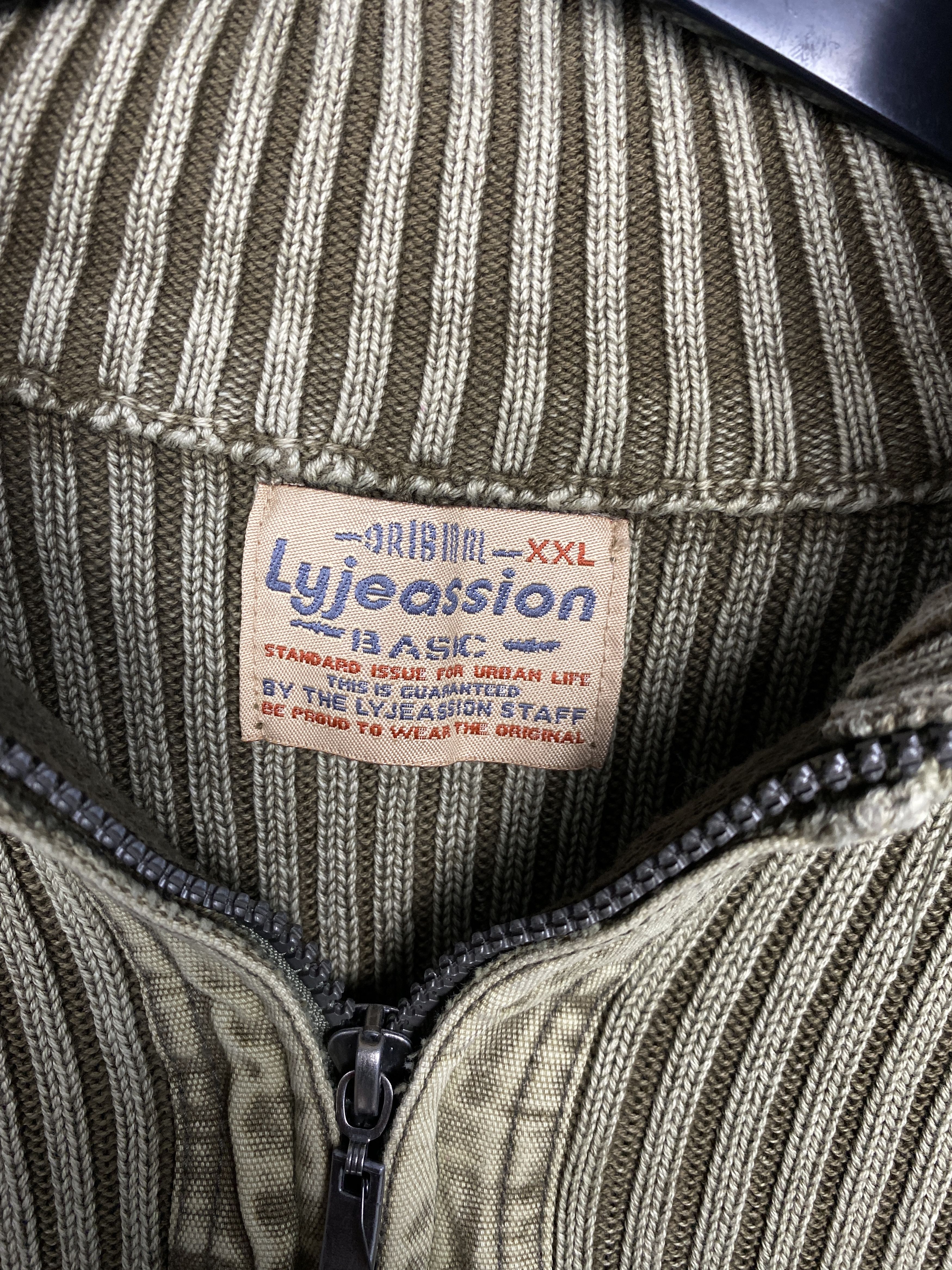20471120 × Japanese Brand Vintage Avant Garde Diesel style Sweater Washed Knit Size US XL / EU 56 / 4 - 4 Thumbnail