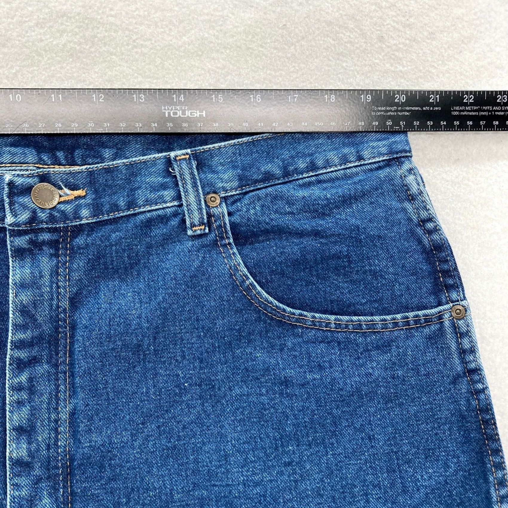 Wrangler Wrangler Jeans Mens 40x30 Relaxed Fit Straight Leg Dark Blue Denim Wrangler Rugged Wear Jeans Mens 40x30 Relaxed Fit Straight Leg Dark Blue Denim Size US 40 / EU 56 - 6 Thumbnail