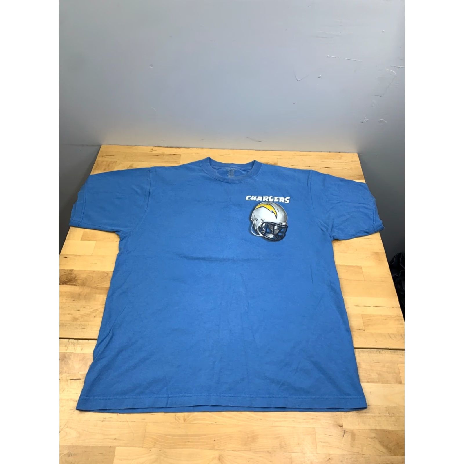 Reebok Reebok San Diego Chargers Schedule Shirt Mens M Blue Y2K Crew Necl 2010 12054 Size US M / EU 48-50 / 2 - 3 Thumbnail
