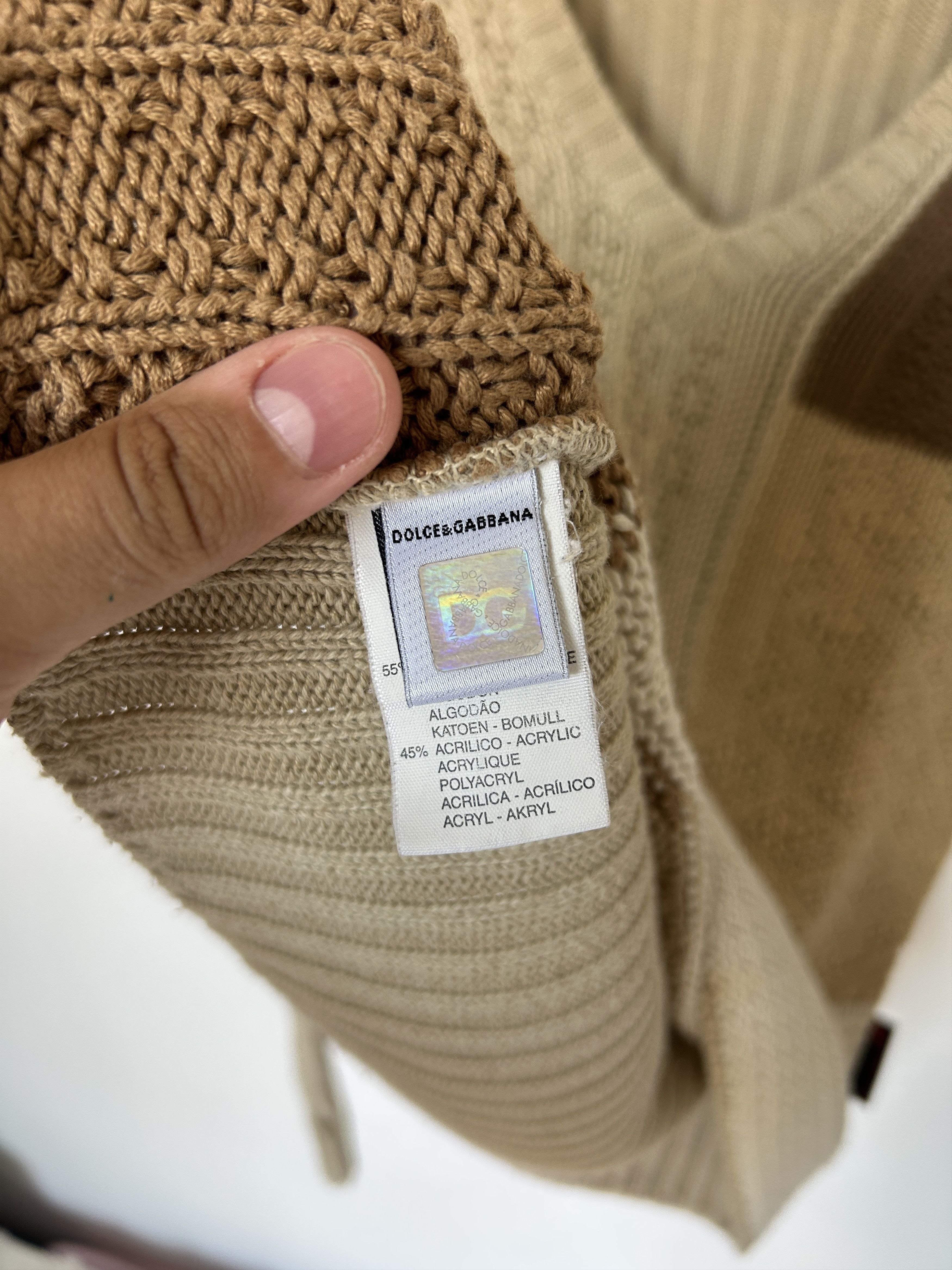 Dolce & Gabbana Dolce & Gabbana Knitwear v-neck vintage sweater Size M / US 6-8 / IT 42-44 - 9 Thumbnail