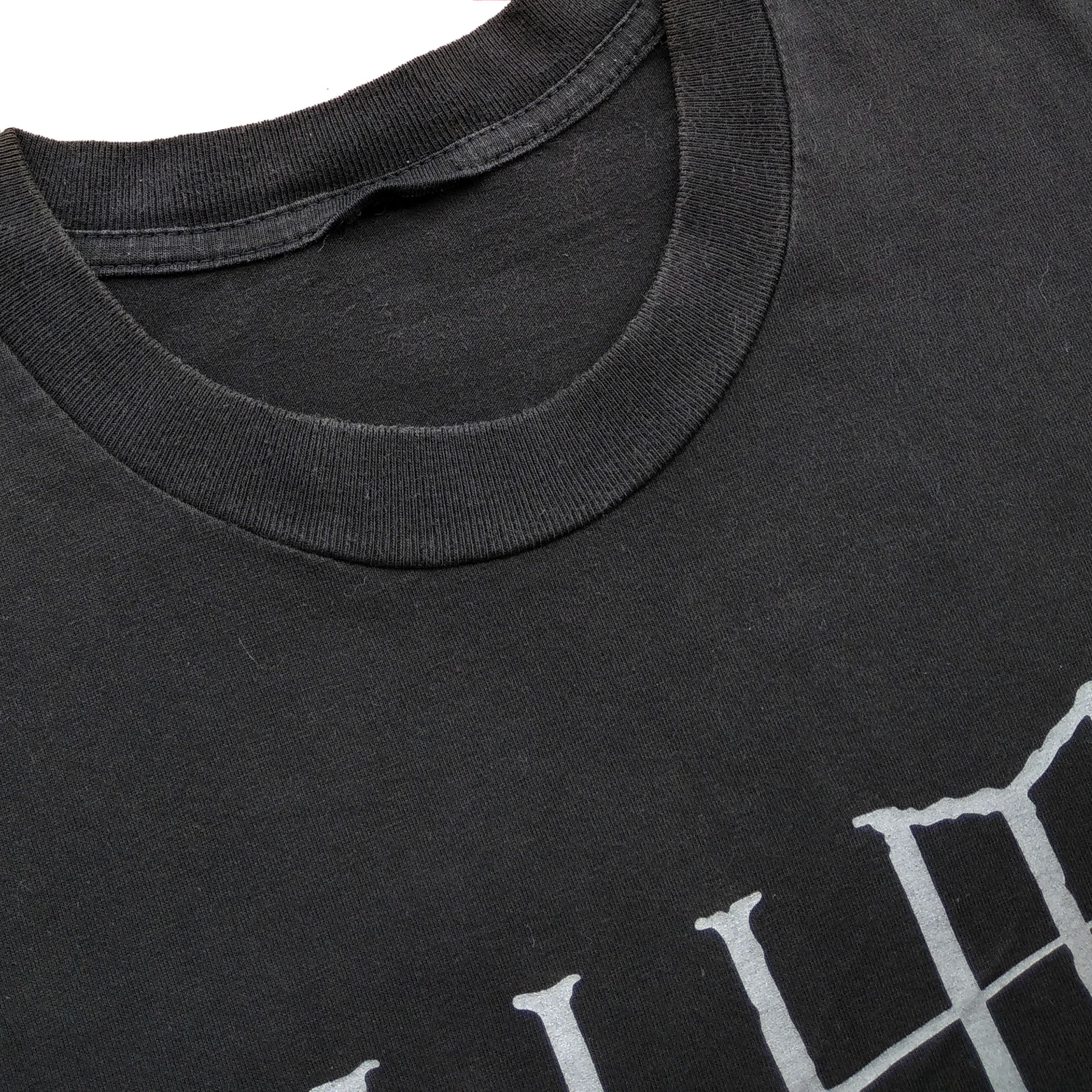 Band Tees Vintage 00's HIM And Love Said No: TheGreatestHits 1997-2004 Size US L / EU 52-54 / 3 - 5 Thumbnail