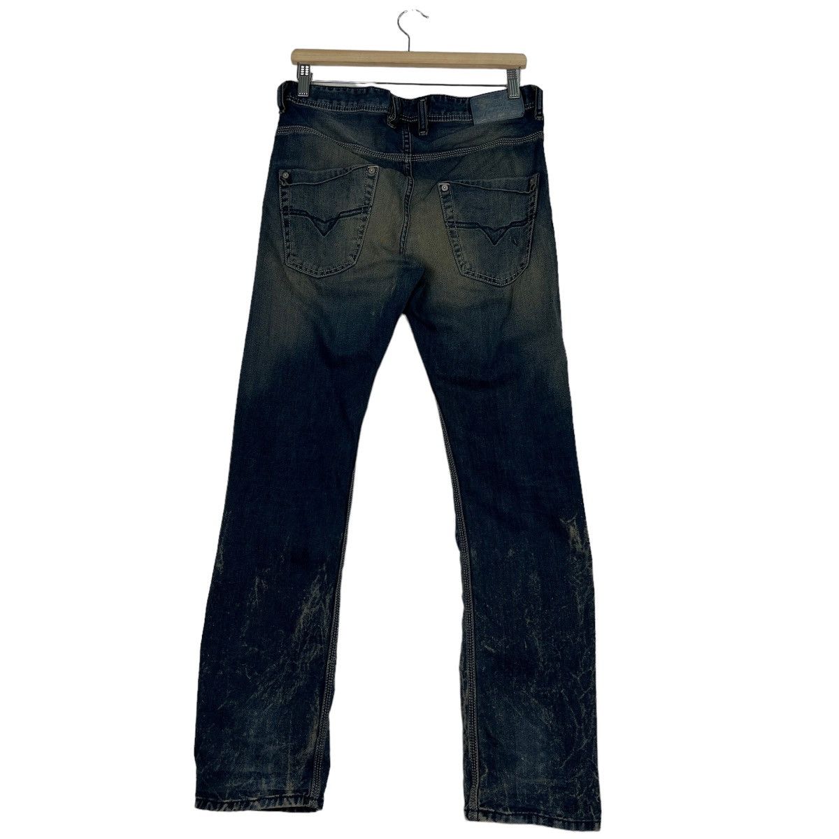 Diesel 🔥 DIESEL DYED WASH KROOLEY REGULAR SLIM CARROT Size US 30 / EU 46 - 8 Thumbnail