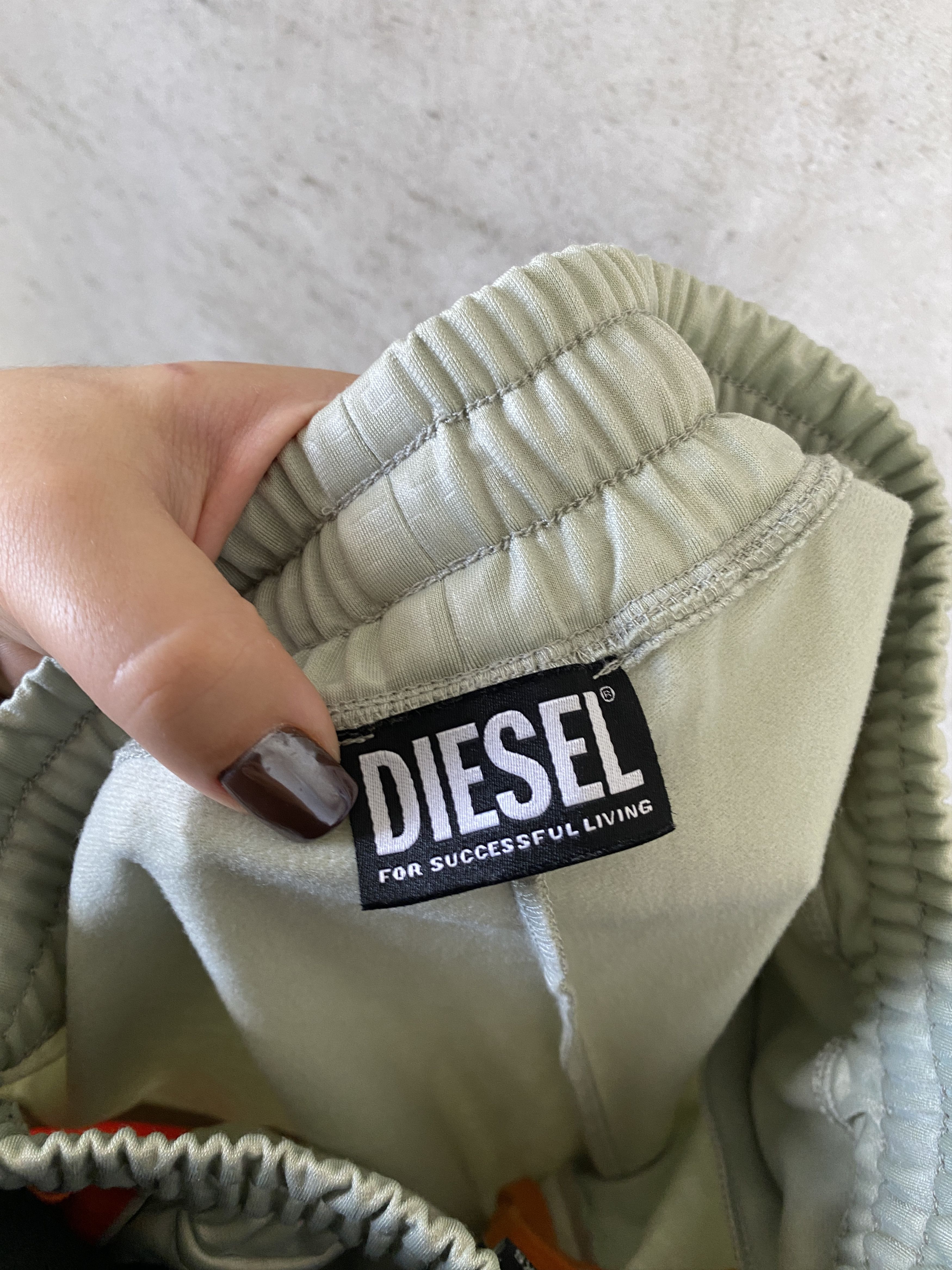 Diesel Diesel monogram sweatpants pants casual skate rap Size 24" / US 00 / IT 34 - 5 Thumbnail