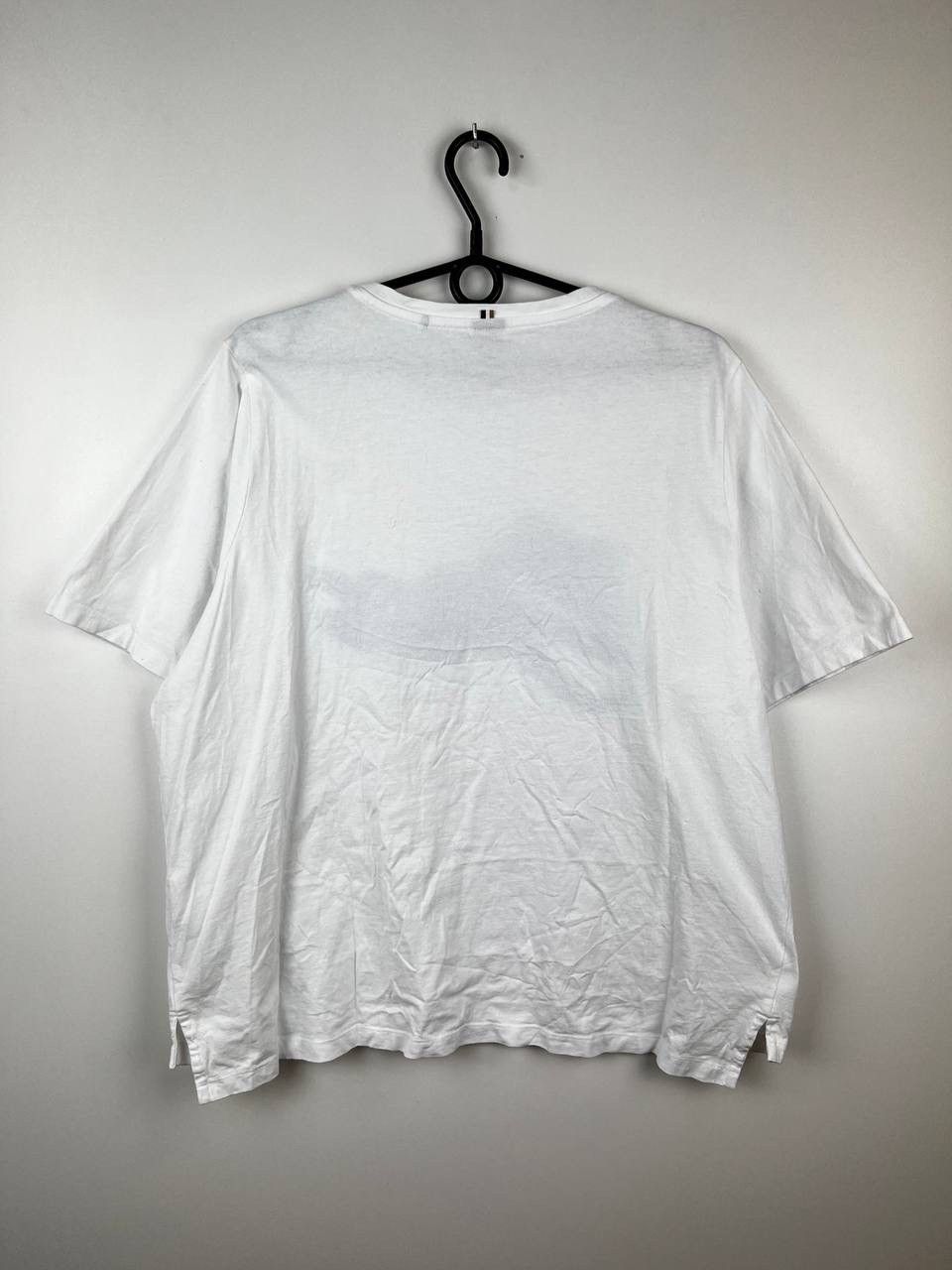 Hugo Boss Hugo Boss luxury t-shirts size XL Size US XL / EU 56 / 4 - 2 Thumbnail