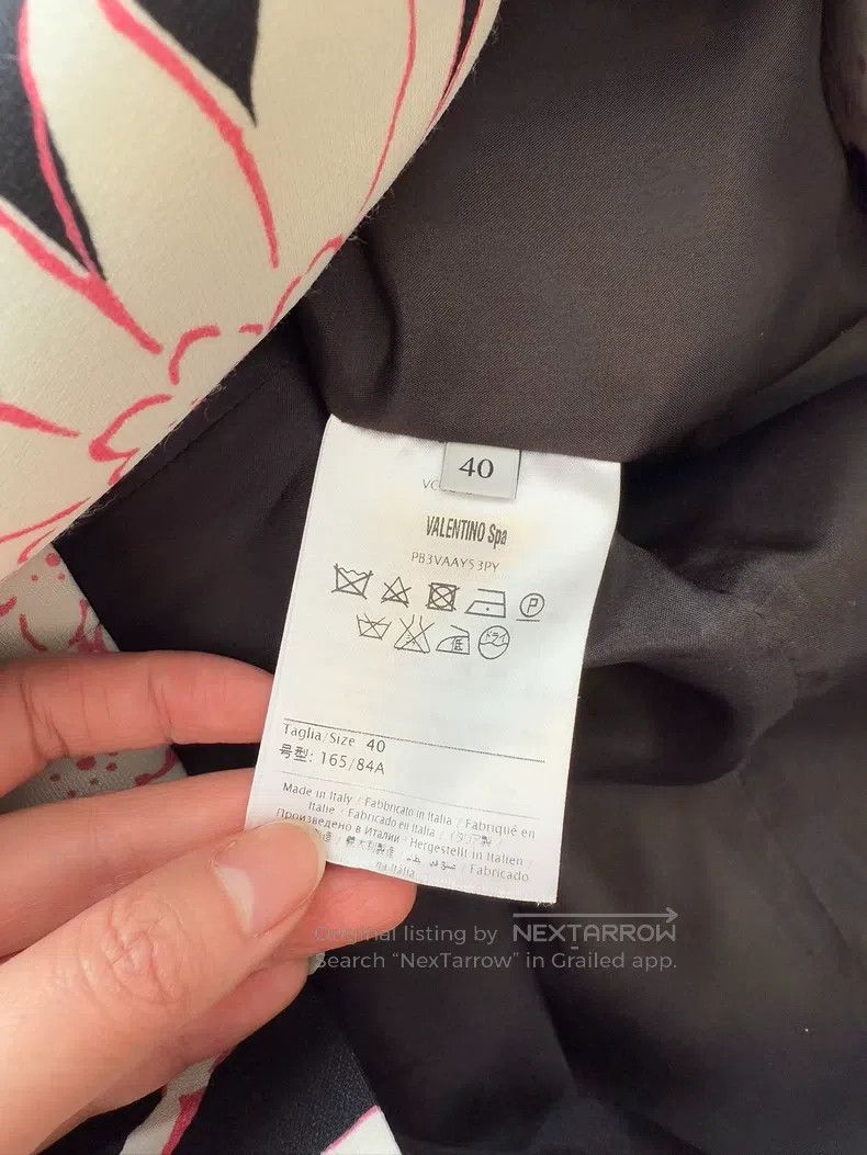 Valentino Valentino Flared sleeve dress Size M / US 6-8 / IT 42-44 - 8 Thumbnail