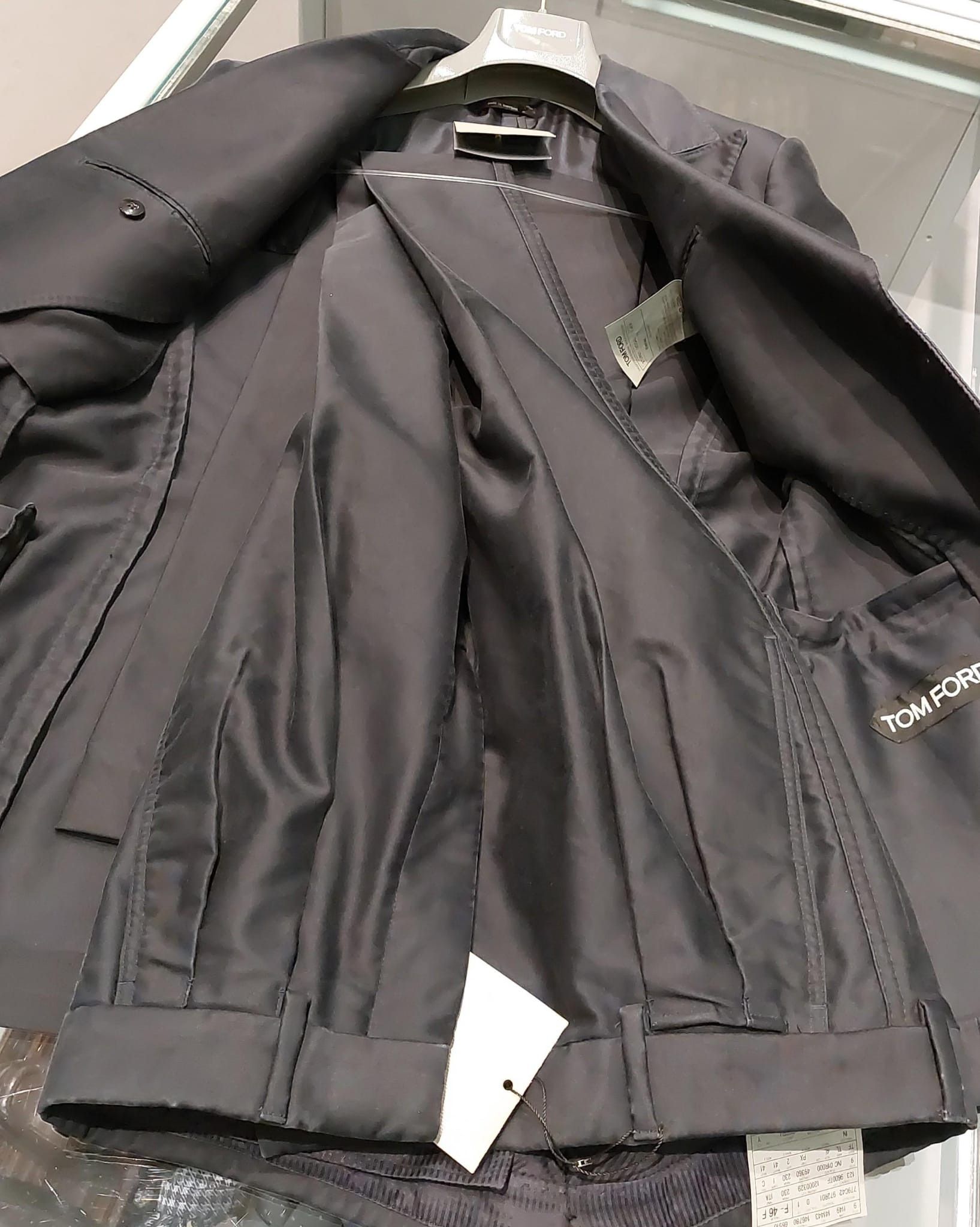Tom Ford o1loc1c0724 Suit in Chocolate Size US S / EU 44-46 / 1 - 3 Thumbnail
