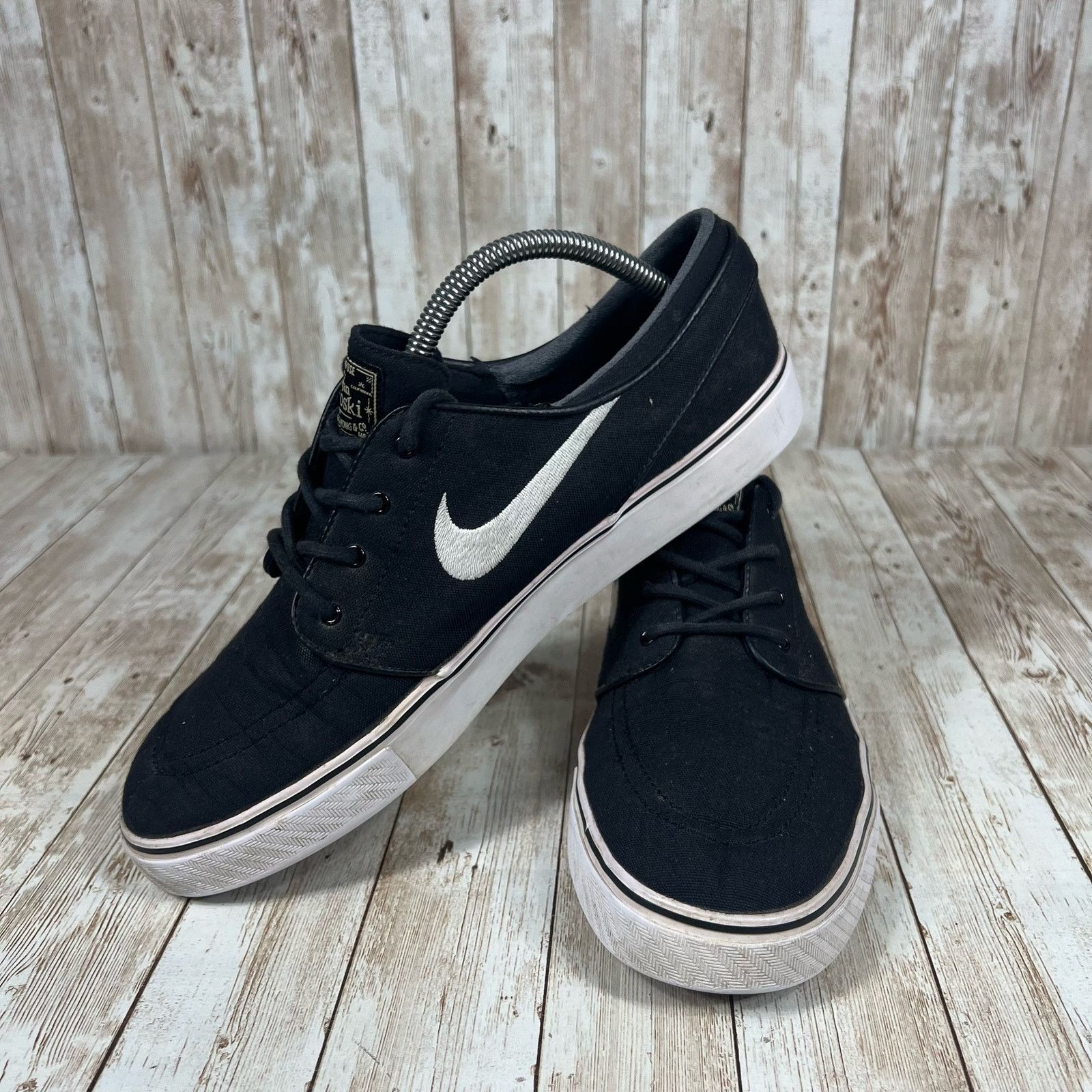 Nike Nike Stefan Janoski skateboarding shoe Mens 9 black white Size US 9 / EU 42 - 5 Thumbnail