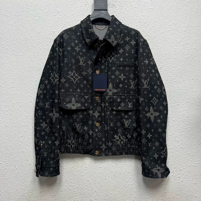 Louis Vuitton Louis Vuitton SS24 Gypsophila paniculata Full Print Old Fl Size US M / EU 48-50 / 2 - 1 Thumbnail