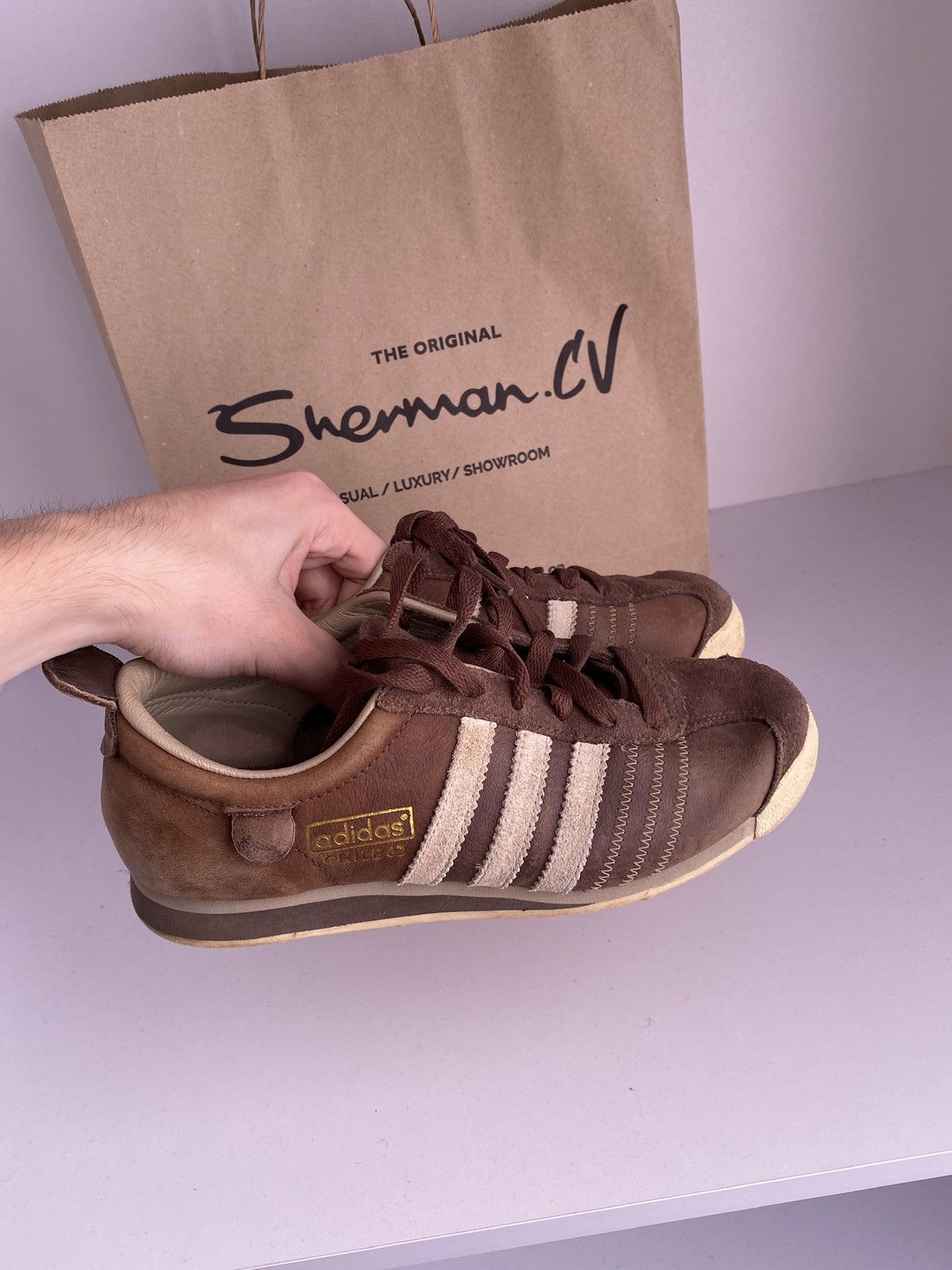 Adidas × Vintage Adidas Chile 62 vintage leather men’s sneakers Size US 5 / EU 37 - 8 Thumbnail