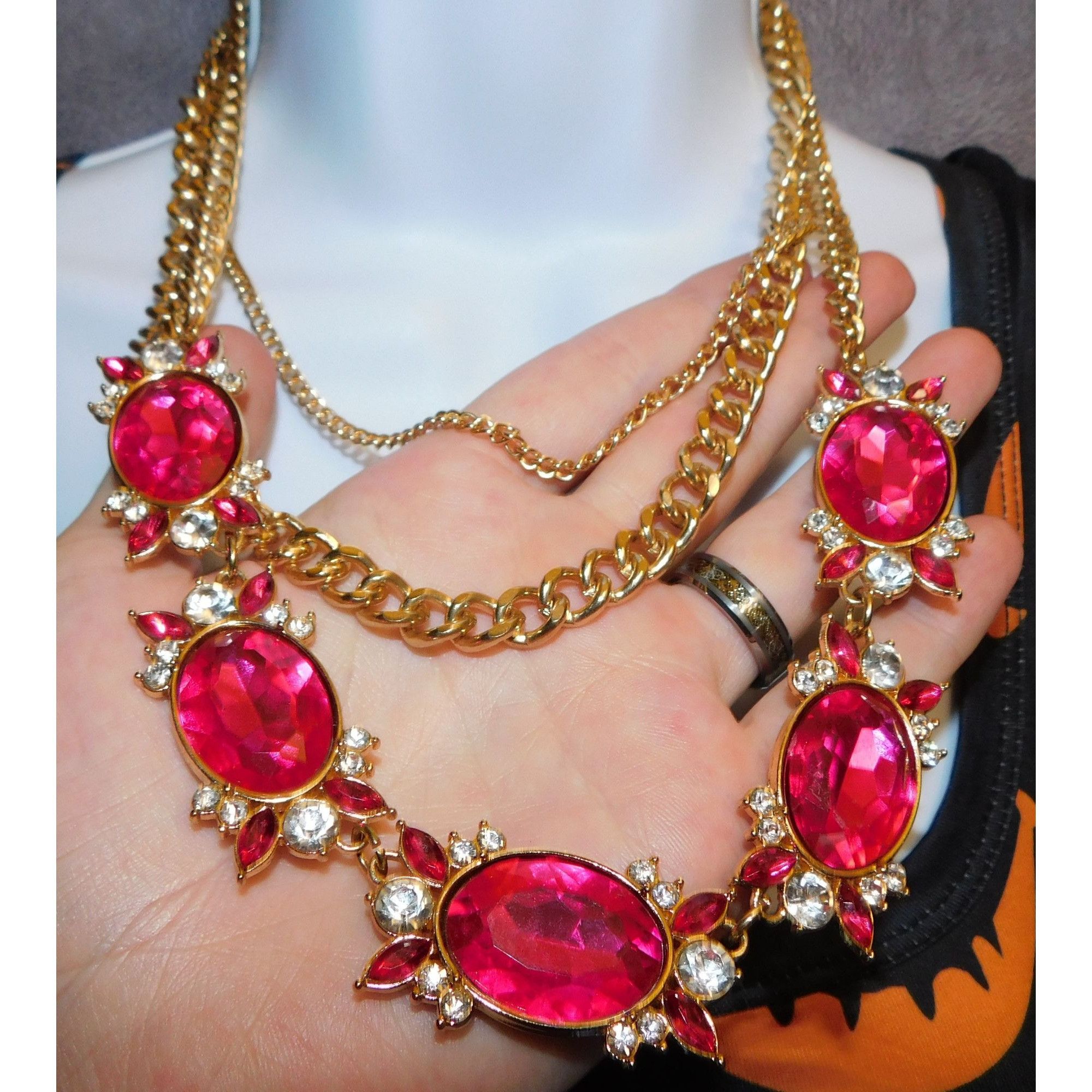 Other Vintage Glam Magenta And Gold Tone Statement Necklace Size ONE SIZE - 1 Thumbnail