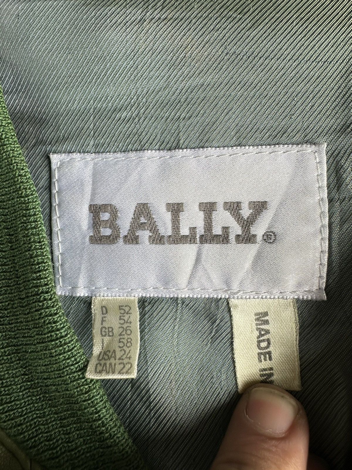 Bally Vintage Bally Leather Jacket Z69 Size US L / EU 52-54 / 3 - 15 Thumbnail