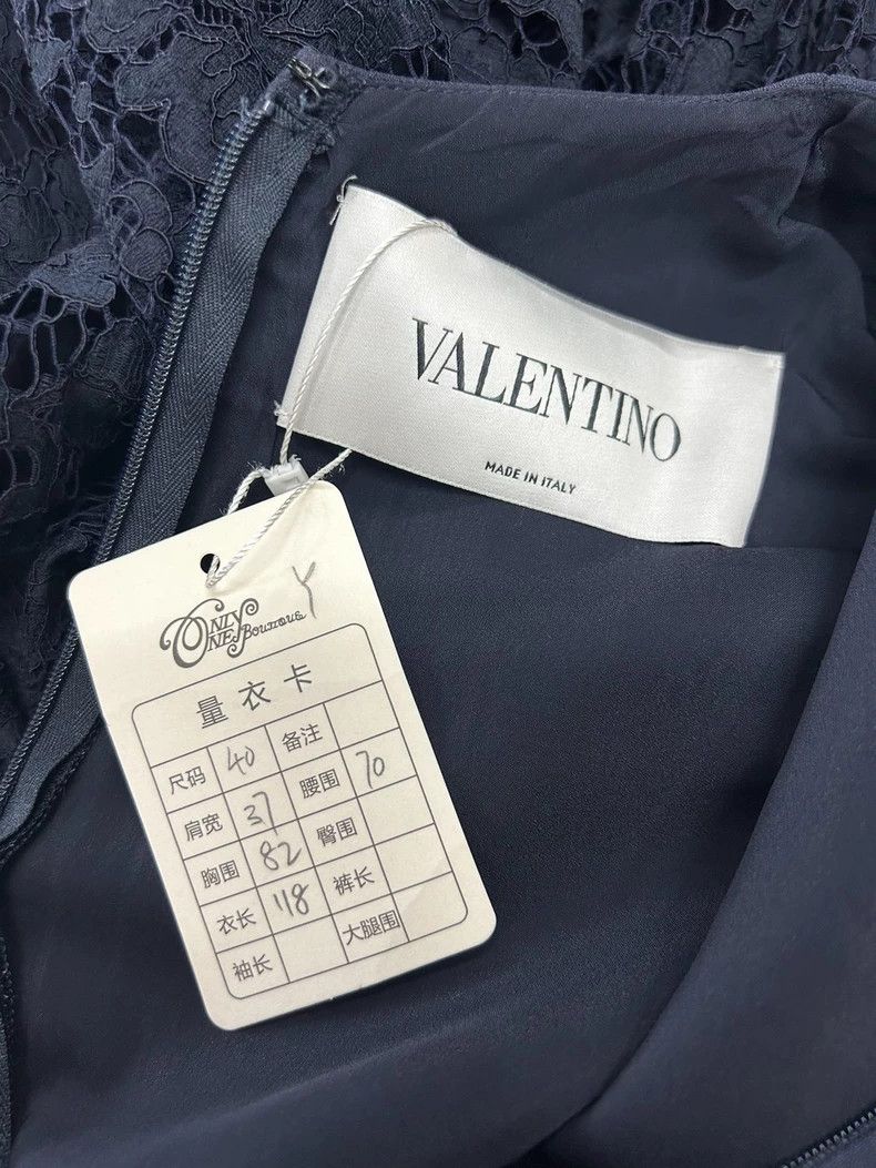 Valentino Valentino A lace patchwork dress Size XS / US 0-2 / IT 36-38 - 3 Thumbnail