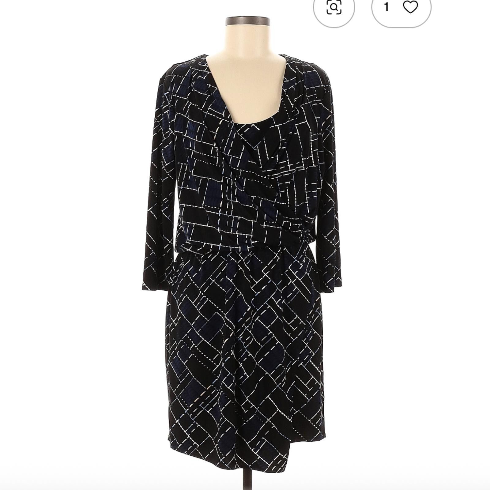 Other White House Black Market Size M Casual Dress Black Geometric Size M / US 6-8 / IT 42-44 - 1 Thumbnail