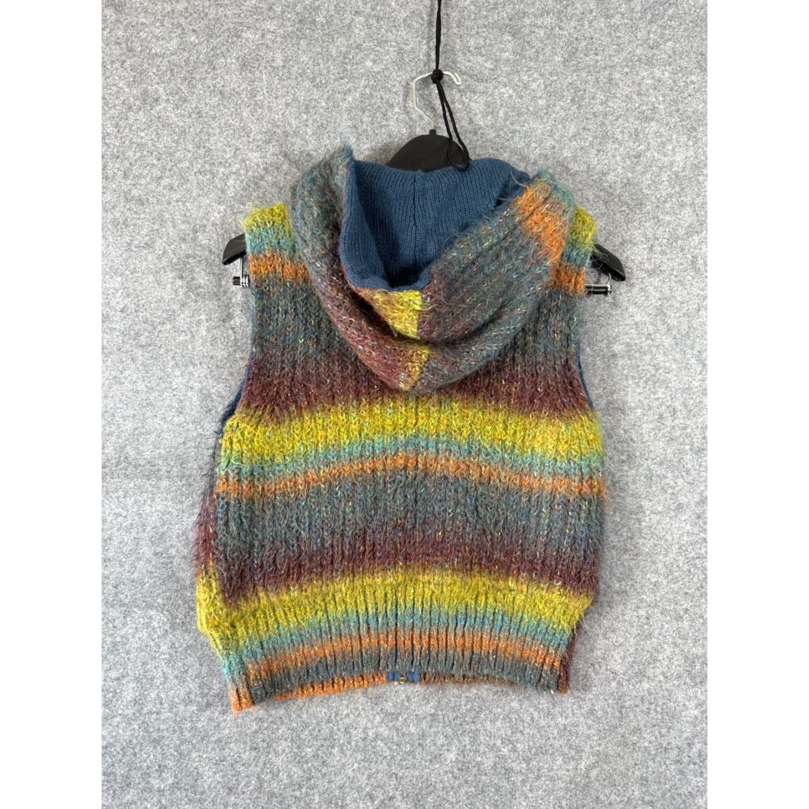 Urban Outfitters Urban Outfitters Vest Sweater Womens XS Multicolor Daisy Hooded Full Zip Knit Vest Size XS / US 0-2 / IT 36-38 - 7 Thumbnail