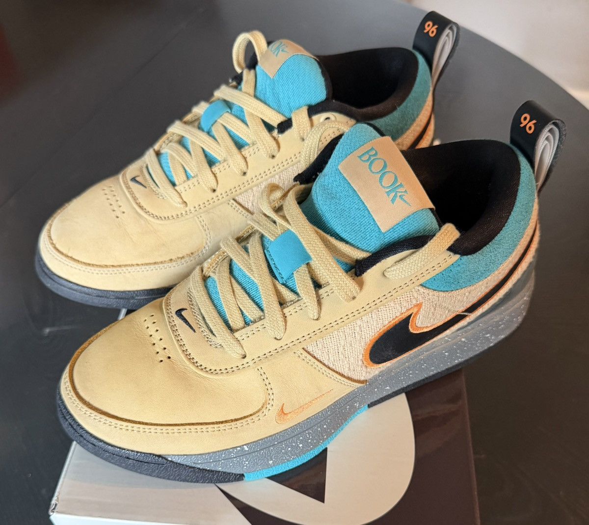 Nike Book 1 Se Size US 7.5 / EU 40-41 - 1 Thumbnail