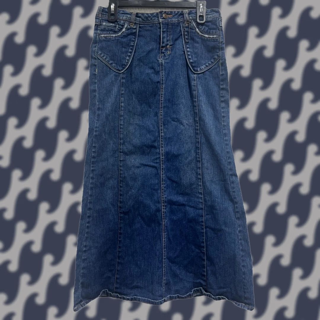 Denime Quizz New York Dark Denim Midi Stretch Skirt Women 7/8 Blue Zipper Button Casual Vintage? Size 28" / US 6 / IT 42 - 1 Thumbnail