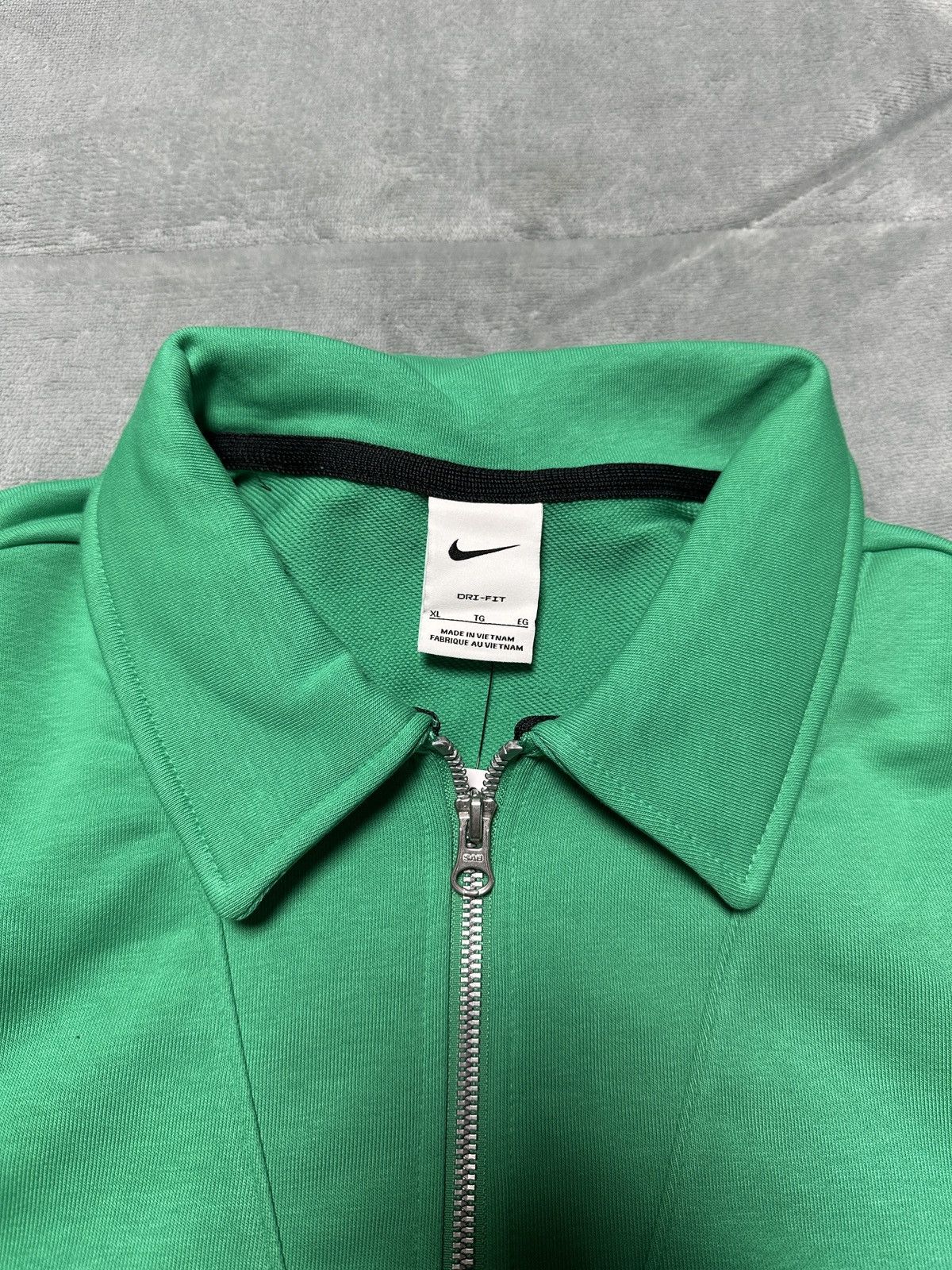 Nike NEW Men’s Nike Giannis Standard Issue 1/4 Zip Basketball Top Size US XL / EU 56 / 4 - 11 Thumbnail