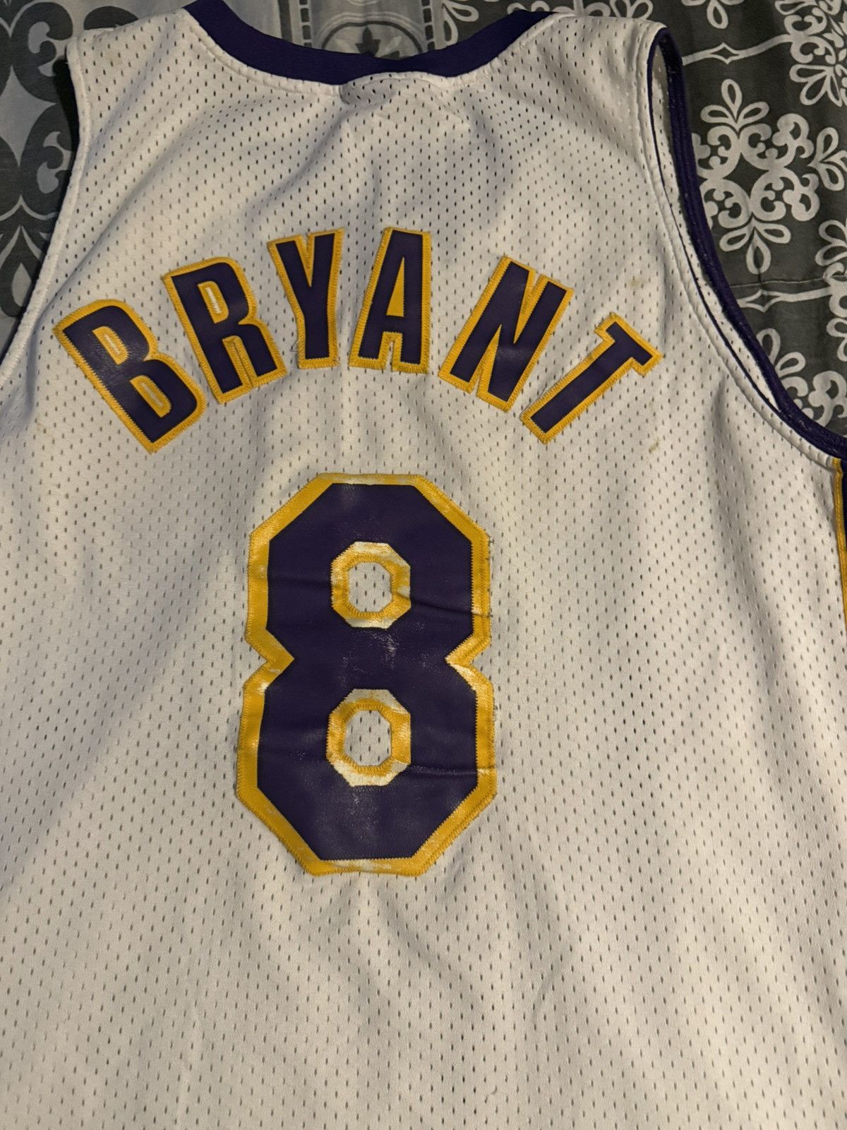 NBA White Kobe Bryant Lakers Jersey Size US XL / EU 56 / 4 - 4 Thumbnail