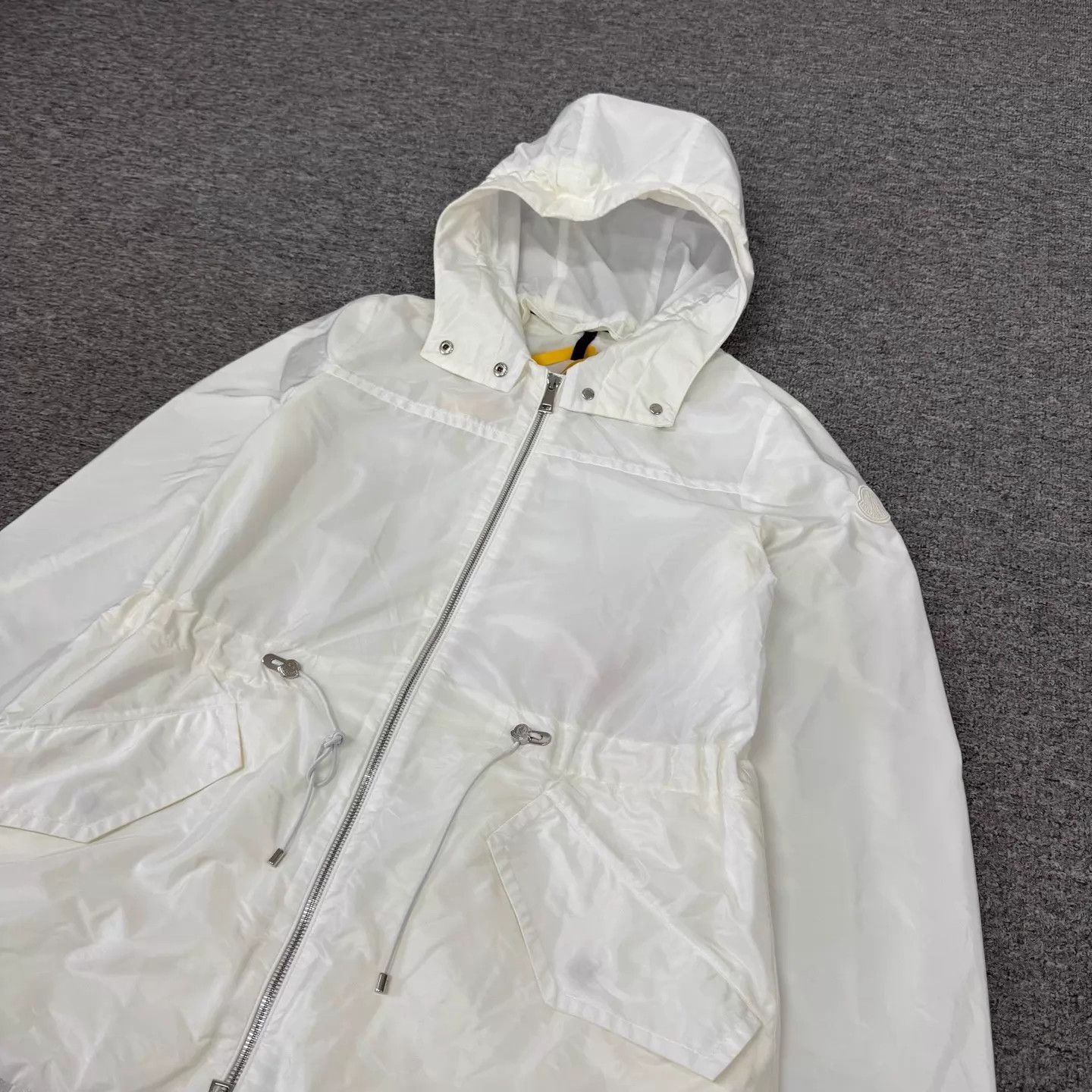 Moncler Moncler Baaba Waisted Mid-Length Hooded Arm Logo Jacket Size S / US 4 / IT 40 - 3 Thumbnail