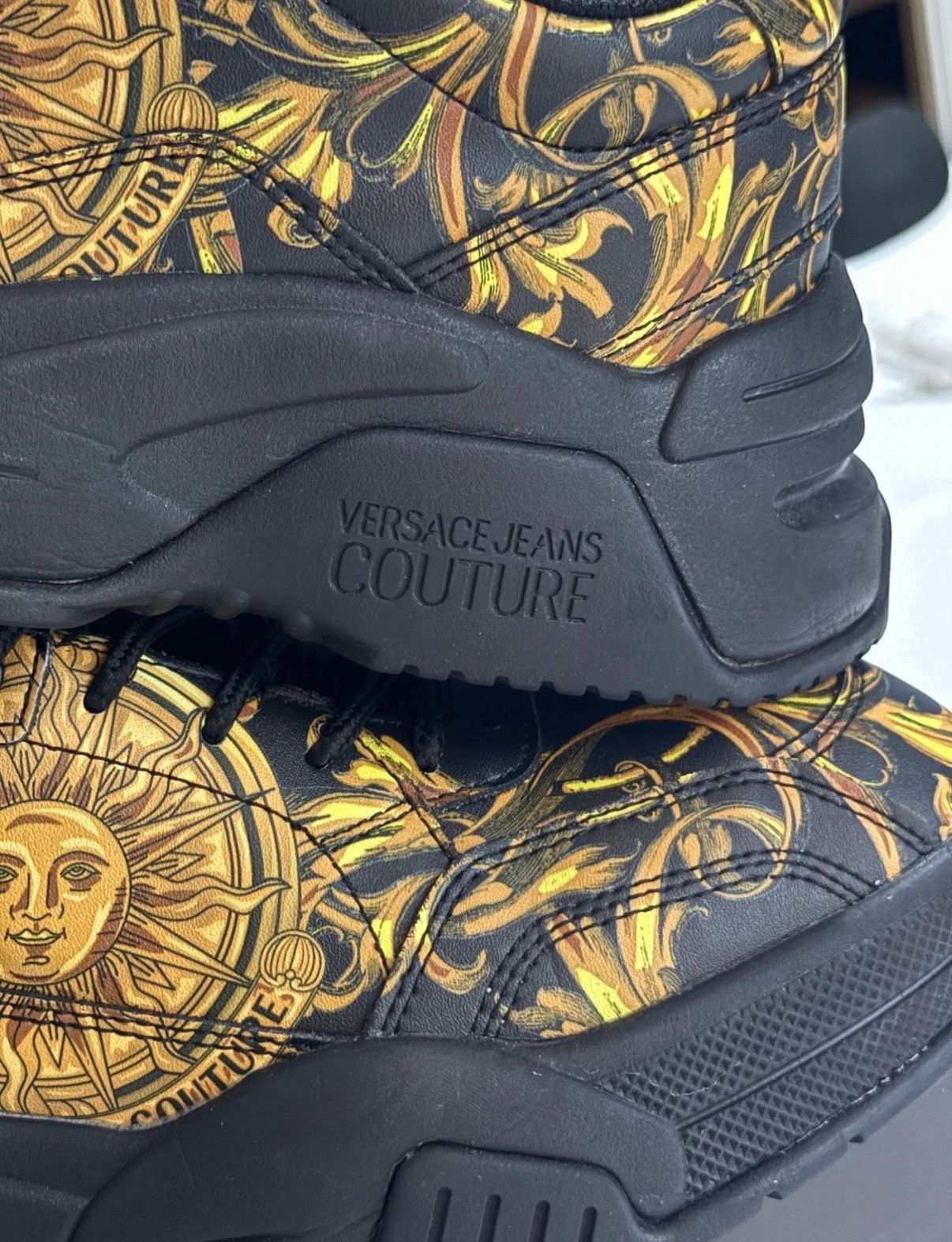 Versace Jeans Couture Versace jeans couture "Scarpa" sneaker with calf leather Size US 10 / EU 43 - 7 Thumbnail