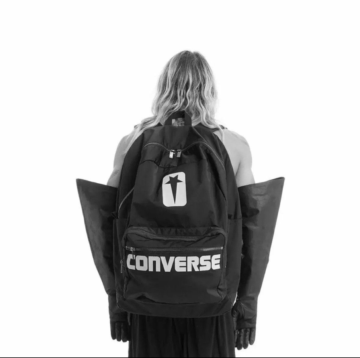 CONVERSE X DRKSHDW オーバーサイズバックパック Converse - Converse x DRKSHDW オーバーサイズ バックパック | HBX