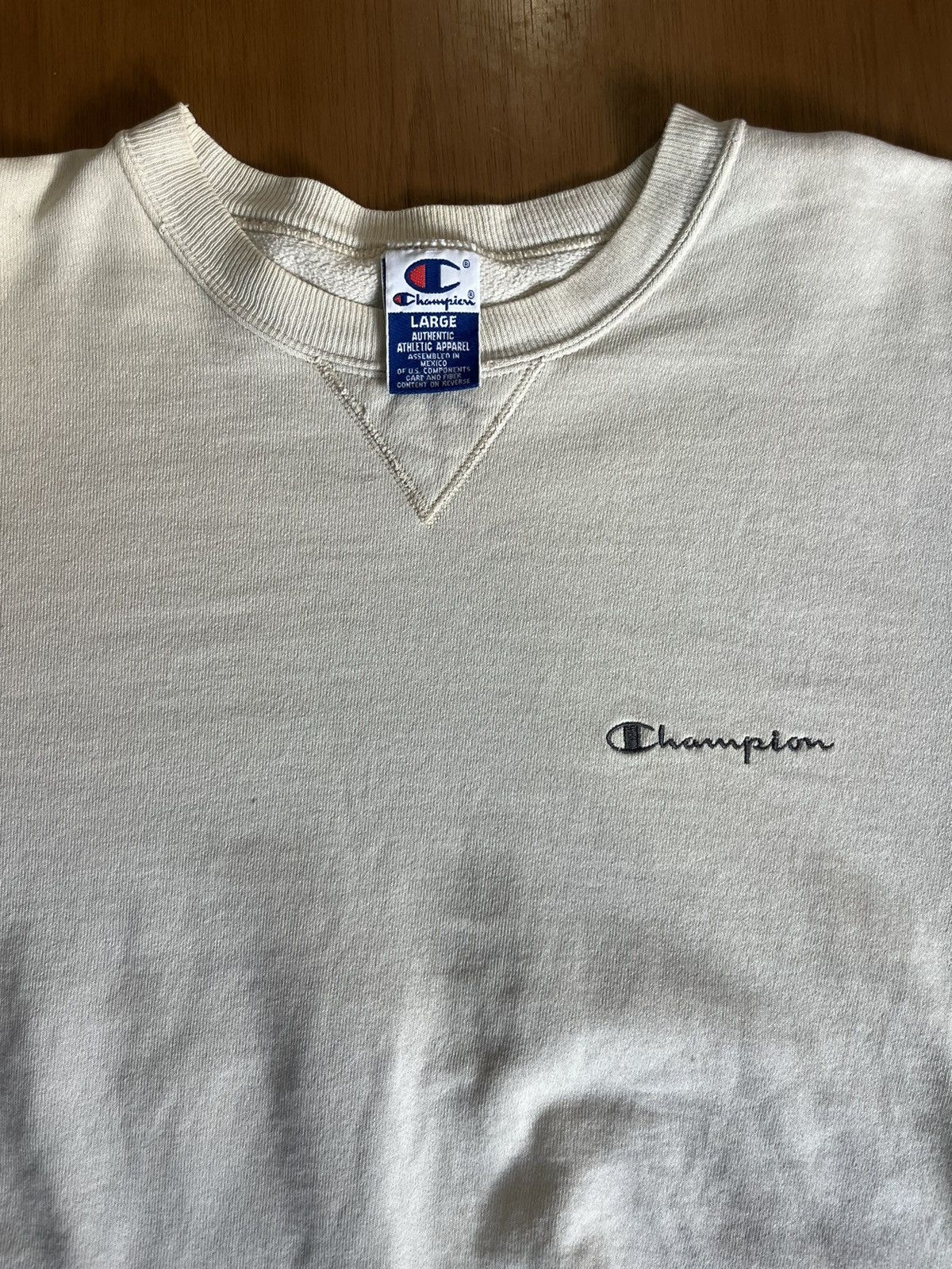 Champion Vintage Champion 90’s V neck Sweater Shirt Size US L / EU 52-54 / 3 - 5 Thumbnail