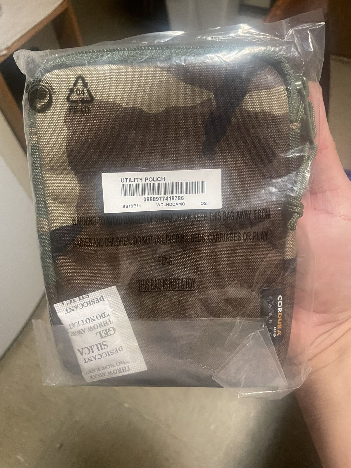Supreme Supreme camo utility pouch Size ONE SIZE - 2 Thumbnail