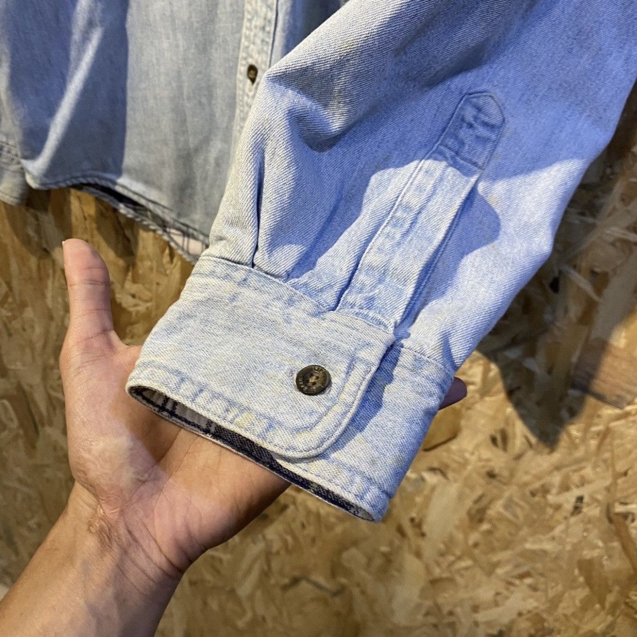L.L. Bean × Vintage Vintage 90s LL Bean Heavy Cotton Button Shirt Denim USA Size US L / EU 52-54 / 3 - 8 Thumbnail