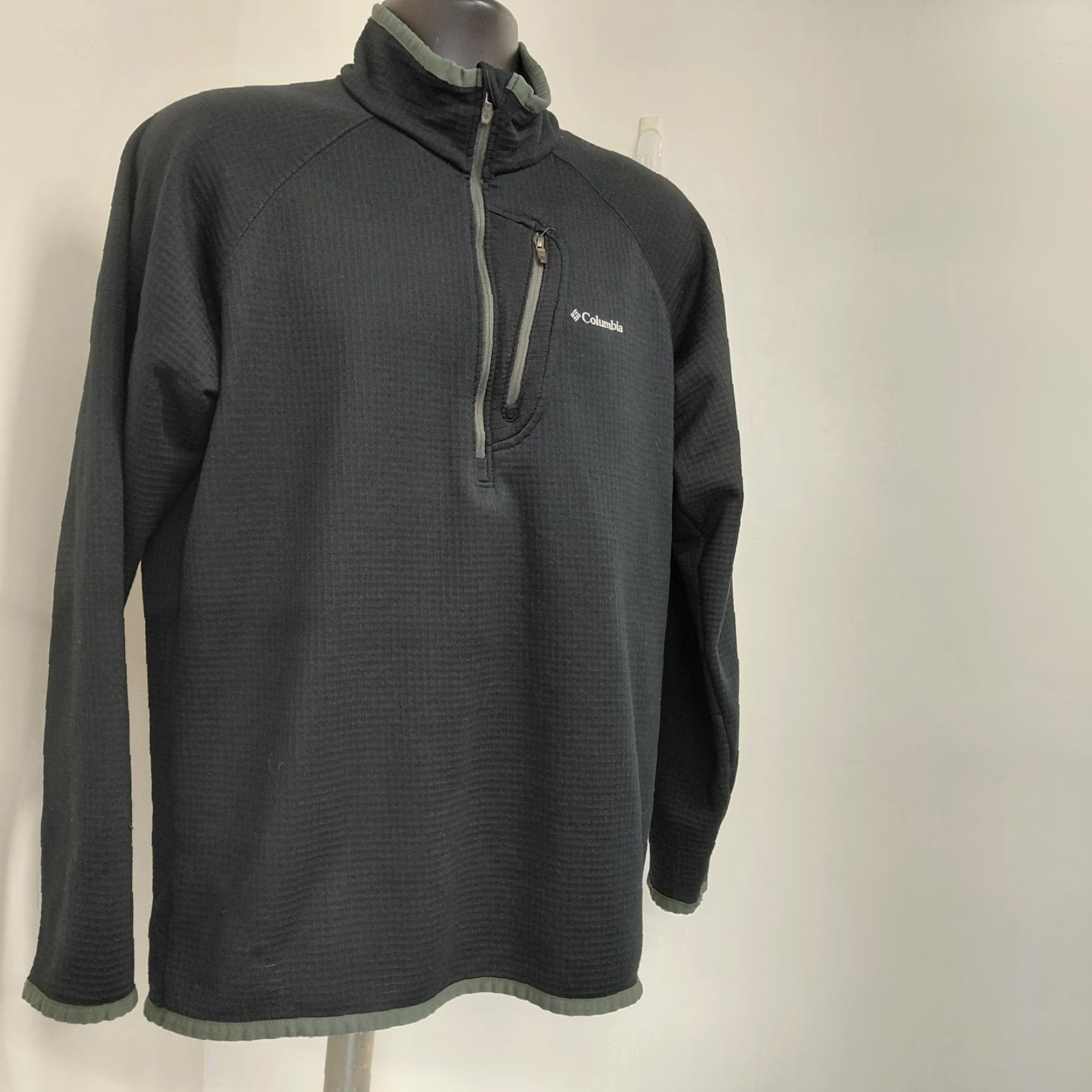 Vintage Columbia Sweater Men's Large Black Fleece Quarter Zip Omni-Wick Outdoors Casual Size US L / EU 52-54 / 3 - 4 Thumbnail